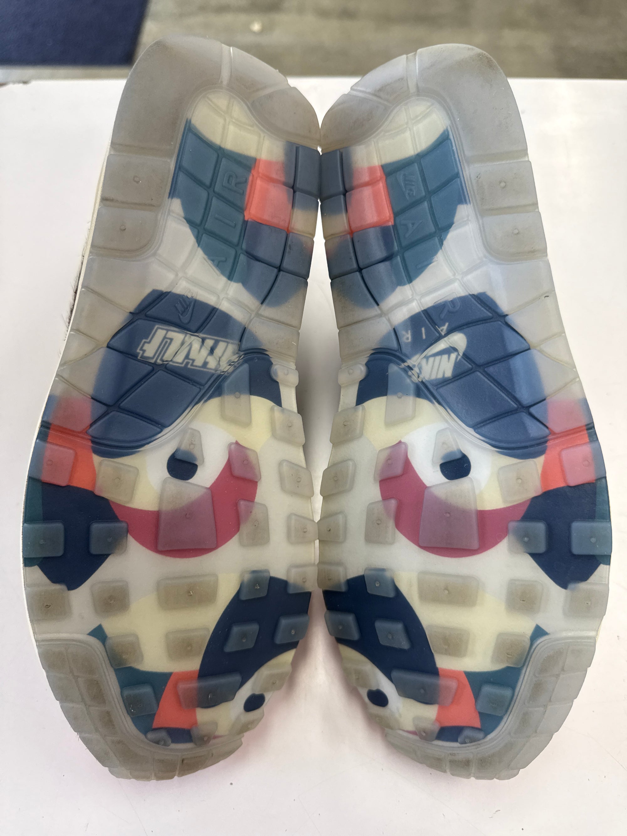 AIR MAX 1 KASINA WON-ANG ORANGE - SIZE 10.5 (WORN)
