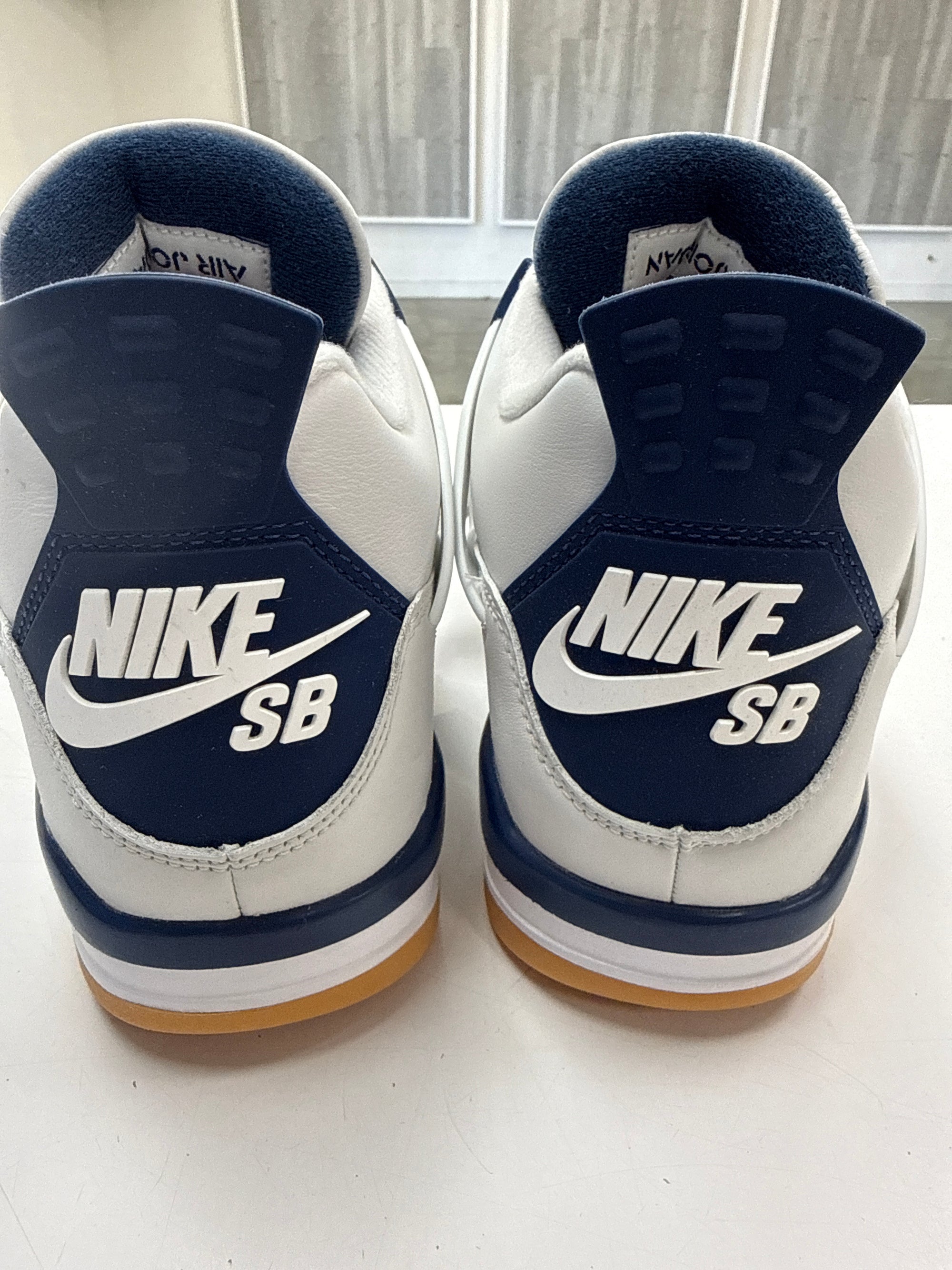 AIR JORDAN 4 SB NAVY - SIZE 9 (WORN)