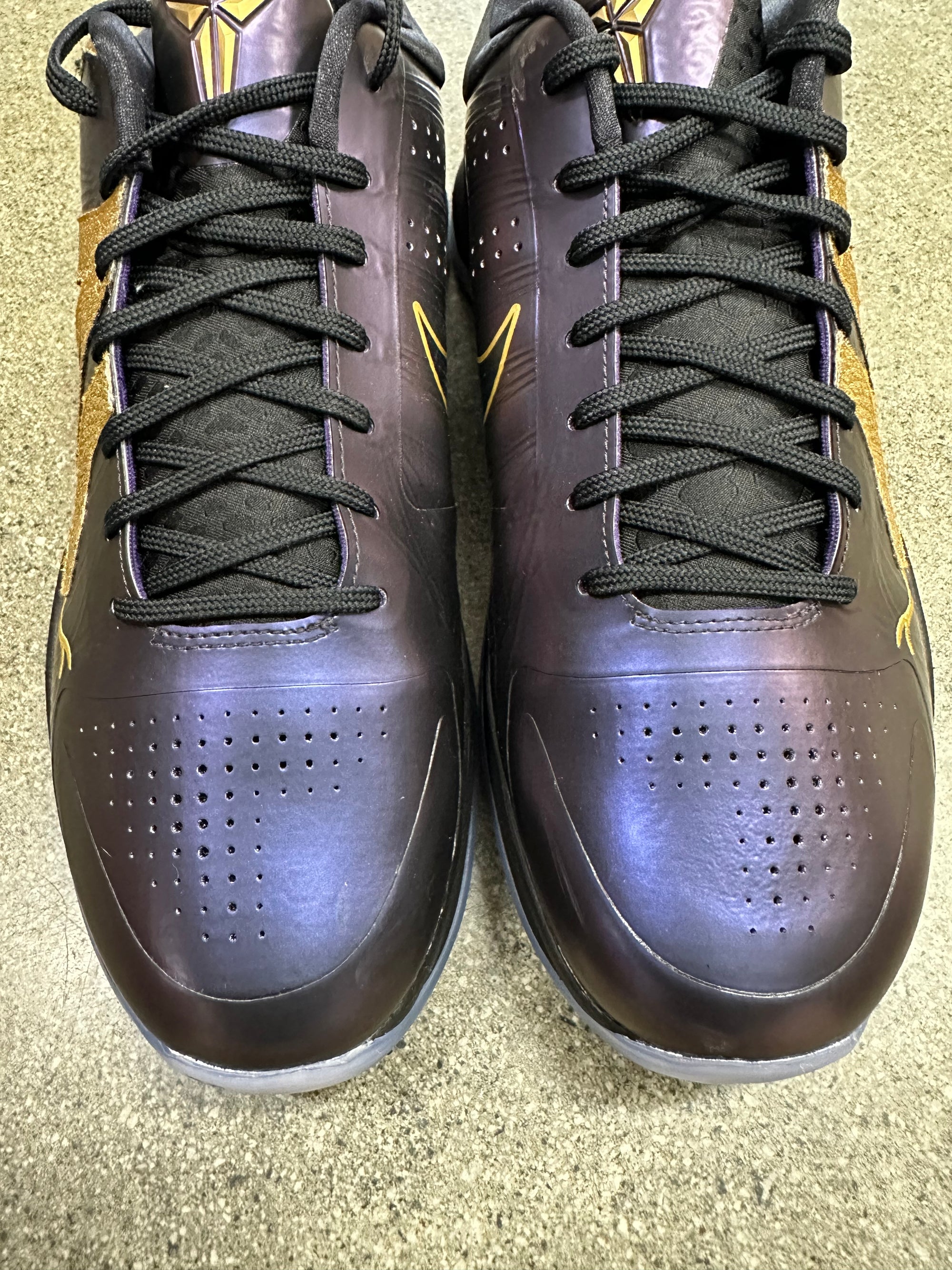 KOBE 5 PROTRO - SIZE 11.5 (WORN)