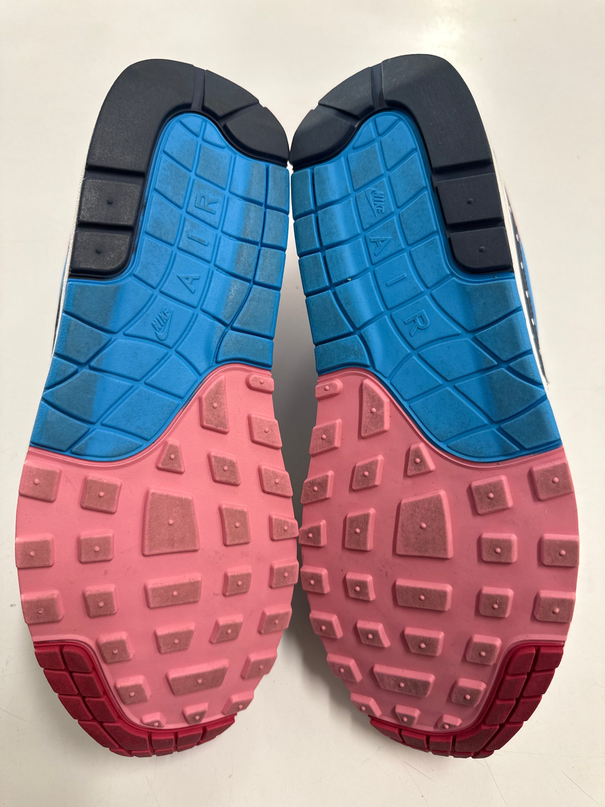 AIR MAX 1 PARRA 2018 - SIZE 11 (WORN)