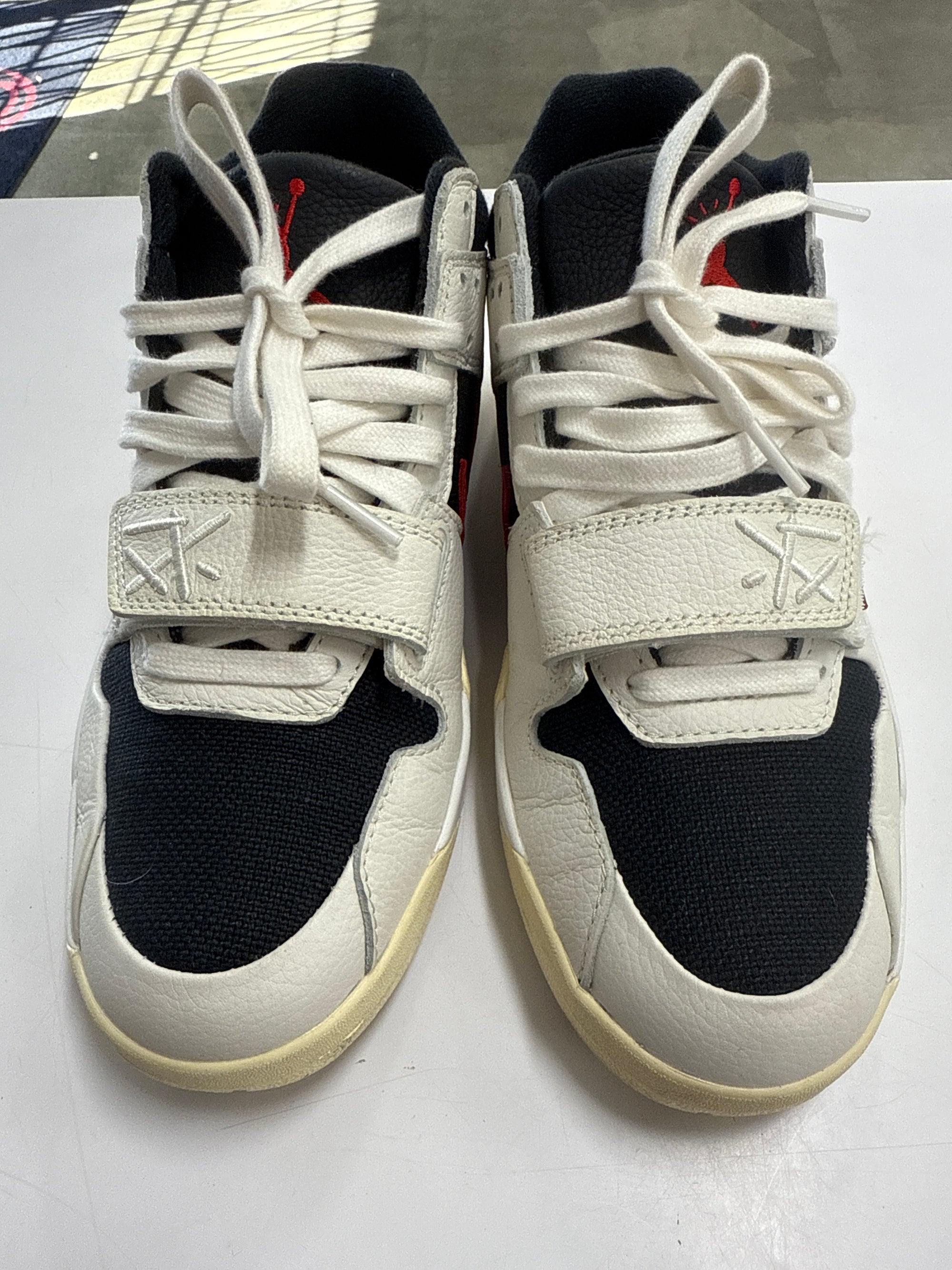 JORDAN JUMPMAN JACK TRAVIS SCOTT UNIVERSITY RED - SIZE 8.5 (WORN)