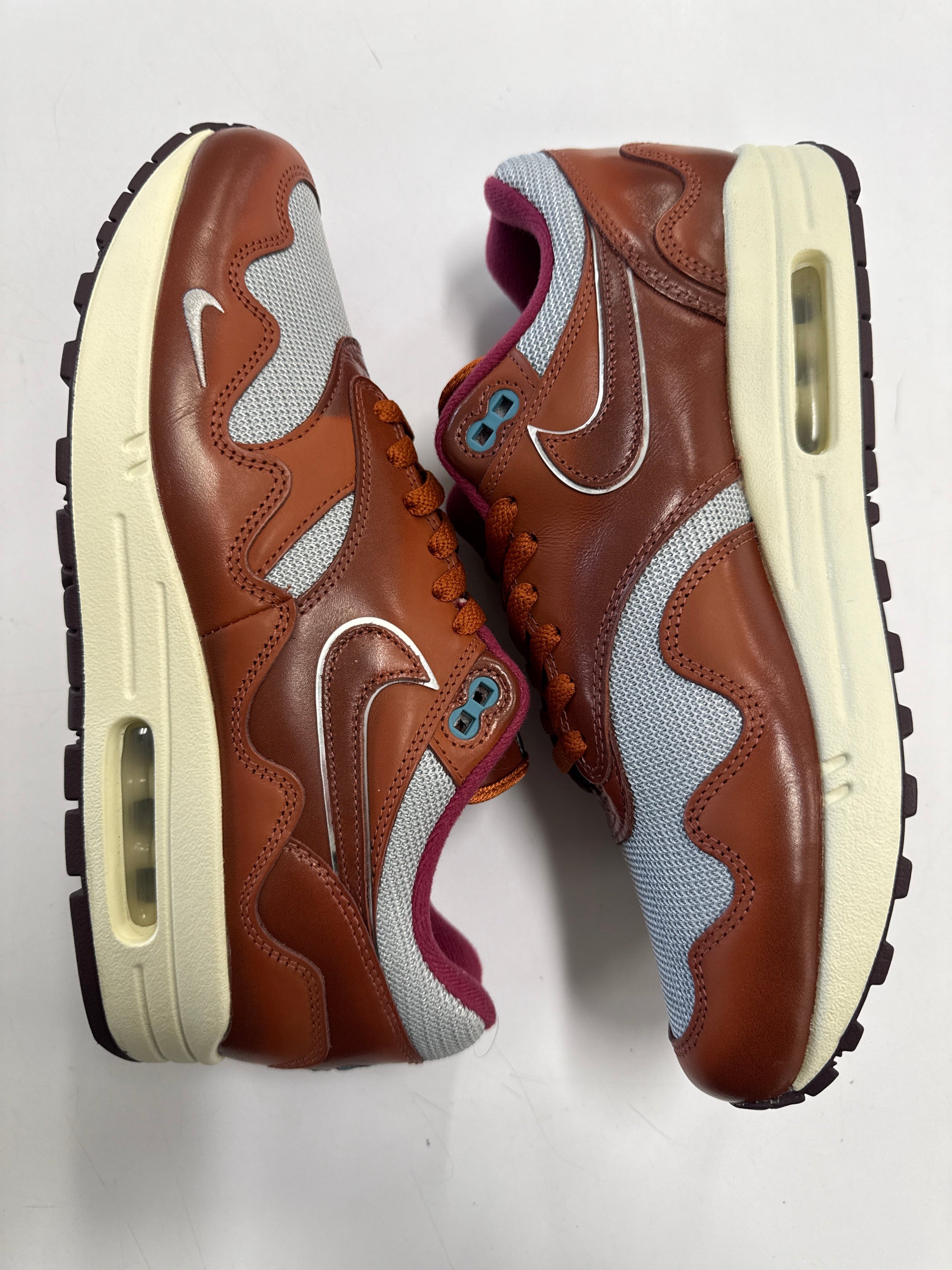 AIR MAX 1 PATTA THE NEXT WAVE DARK RUSSETT - SIZE 9.5 (WORN)