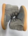 YEEZY BOOST 750 GUM - SIZE 8.5 (WORN)