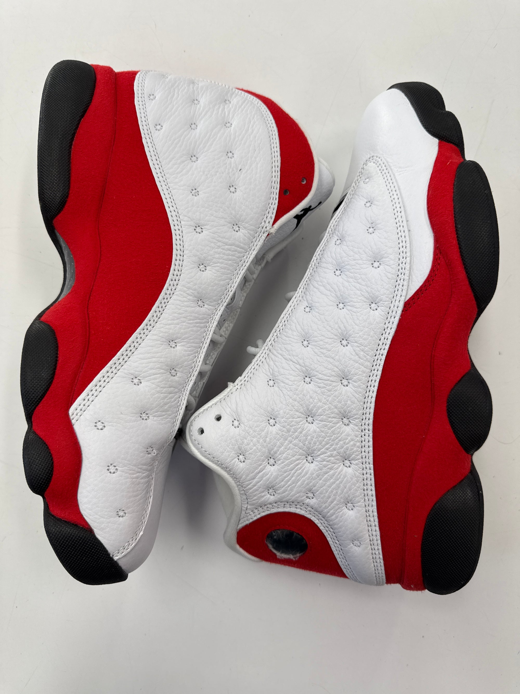 AIR JORDAN 13 CHICAGO 2026 -  SIZE 11 (WORN)