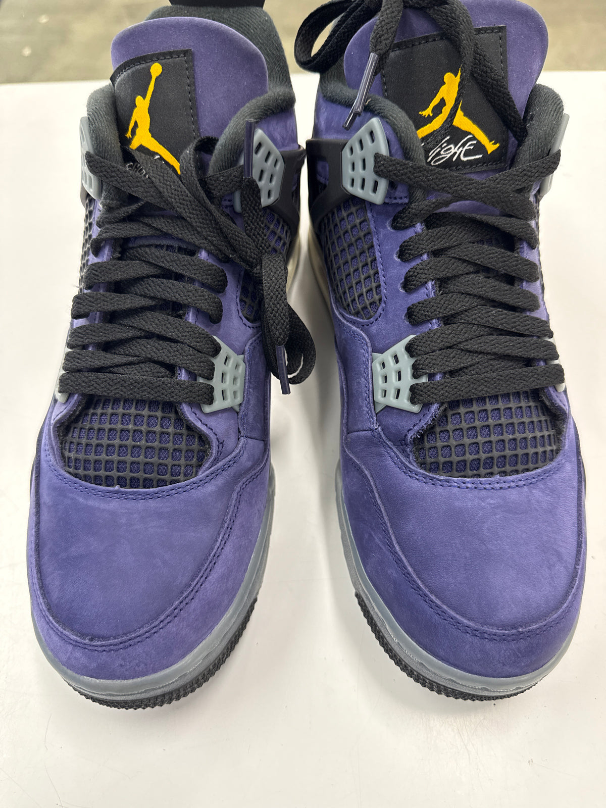 AIR JORDAN 4 LAKERS - SIZE 10.5 (WORN)
