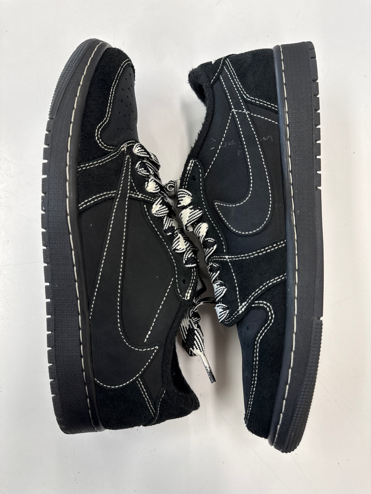 AIR JORDAN 1 LOW TRAVIS SCOTT PHANTOM - SIZE 11 (WORN)