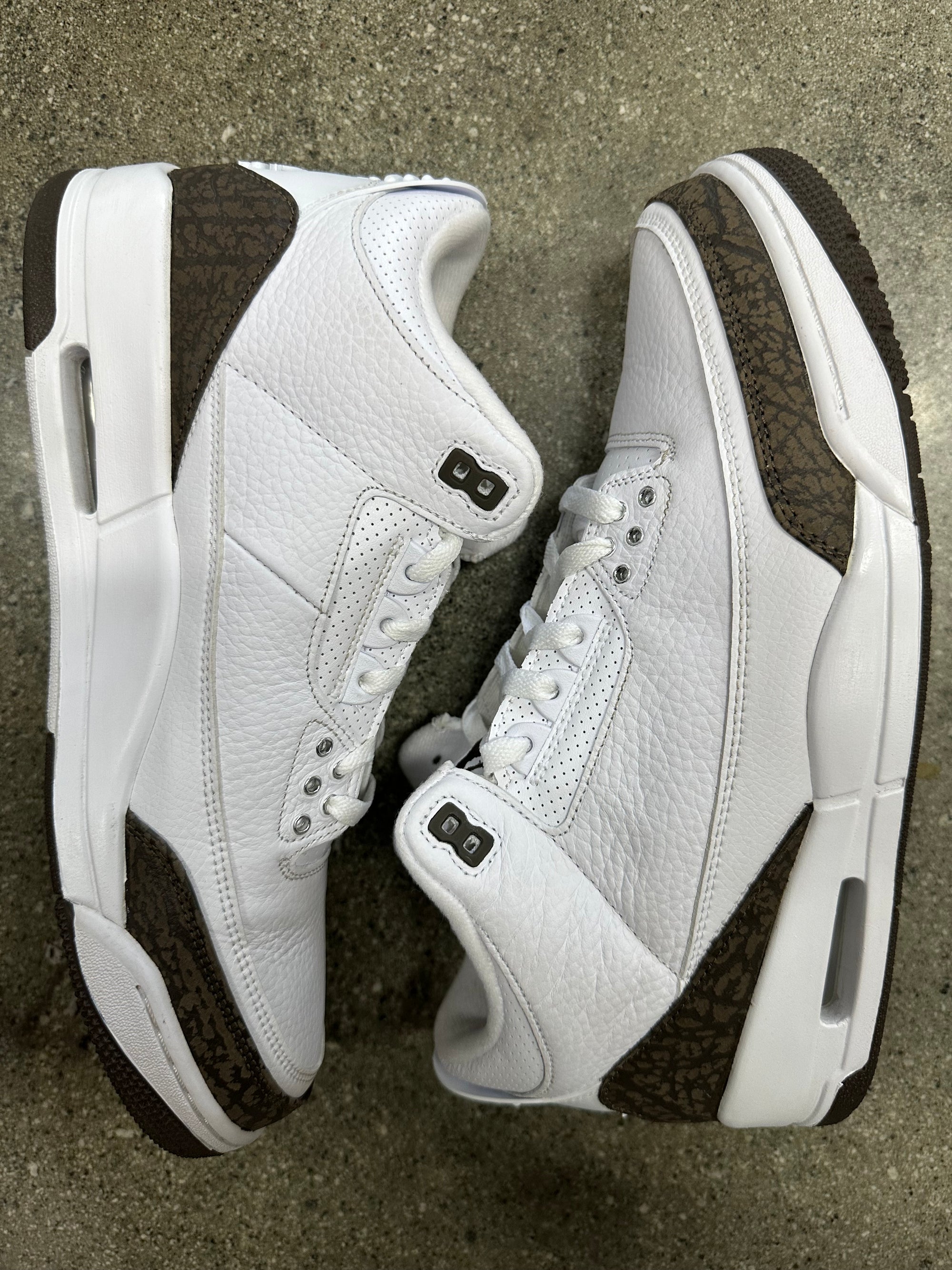 AIR JORDAN 3 MOCHA - SIZE 11 (WORN) - SUPER CLEAN