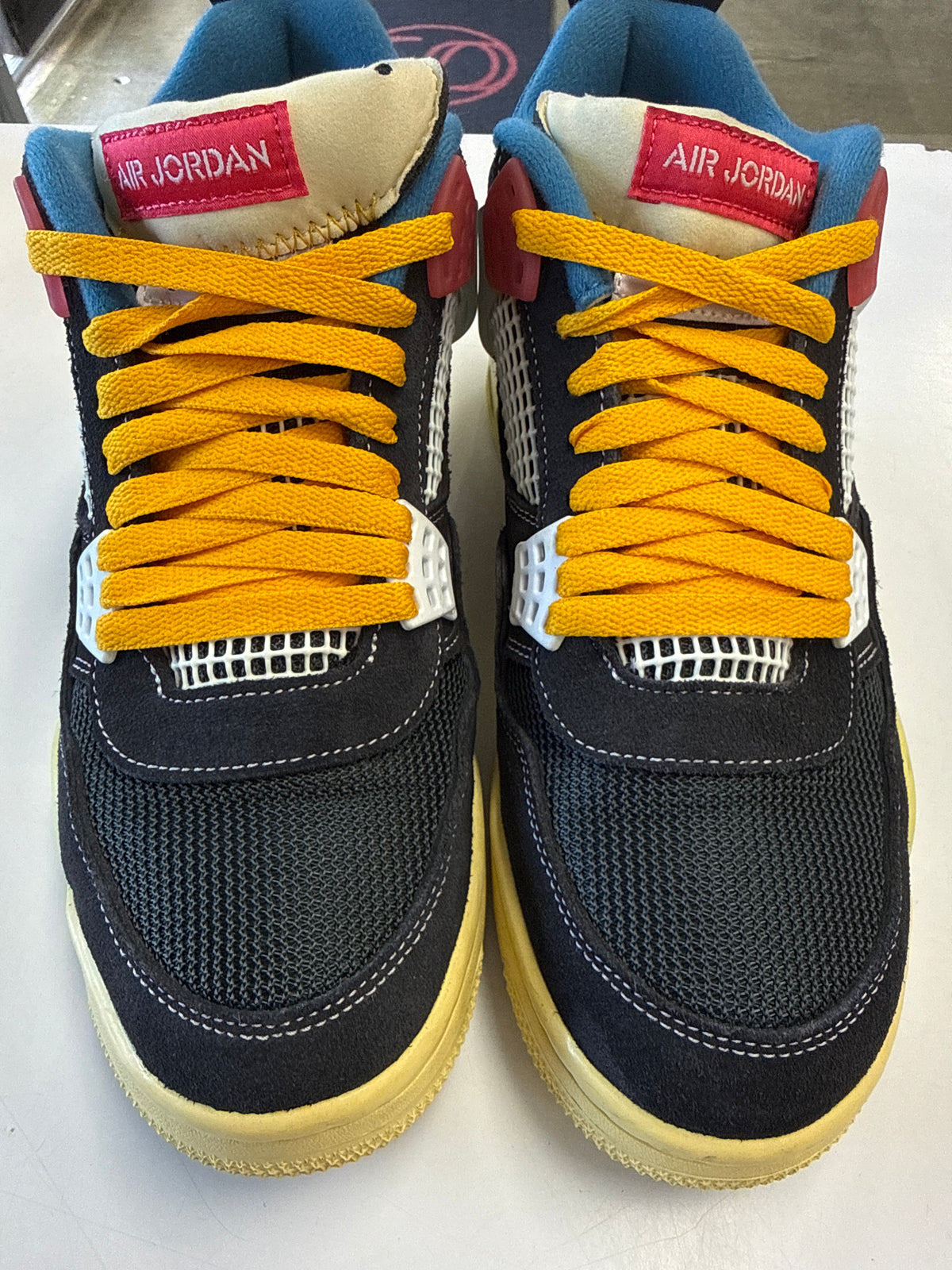 AIR JORDAN 4 UNION OFF NOIR - SIZE 9.5 (WORN)