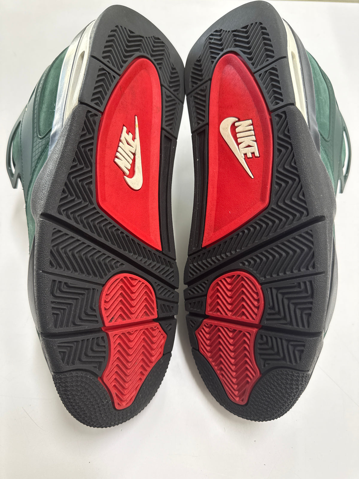AIR JORDAN 4 NIGEL SYLVESTER GRANDMAS DRIVEWAY - SIZE 8.5 (WORN)