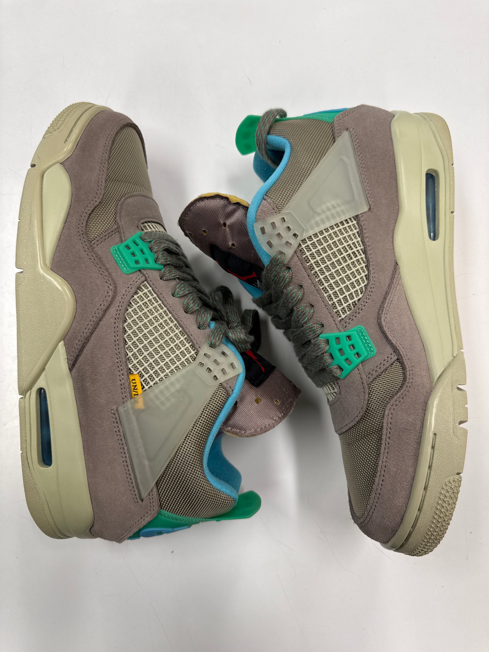 AIR JORDAN 4 UNION TAUPE - SIZE 11 (WORN)