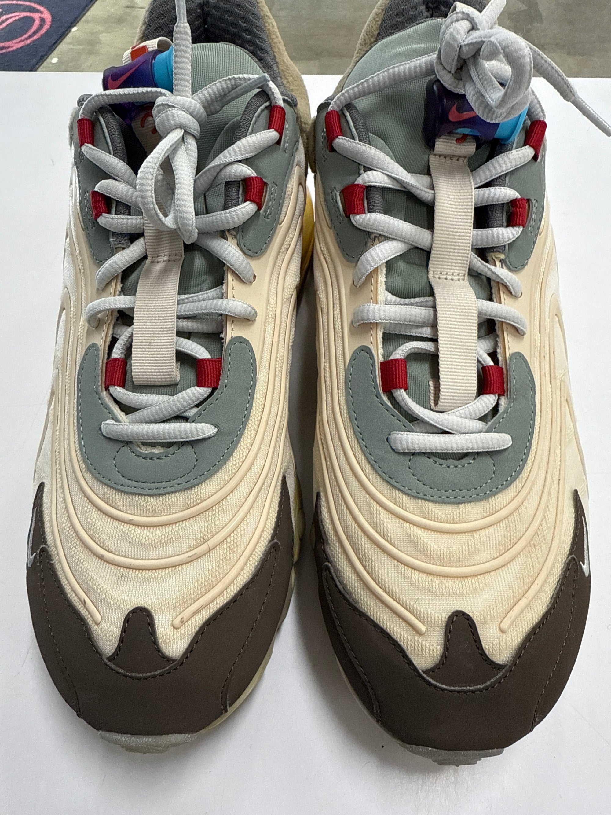 AIR MAX 270 TRAVIS SCOTT CACTUS TRAILS - SIZE 11 (WORN) - DAMAGED BOX