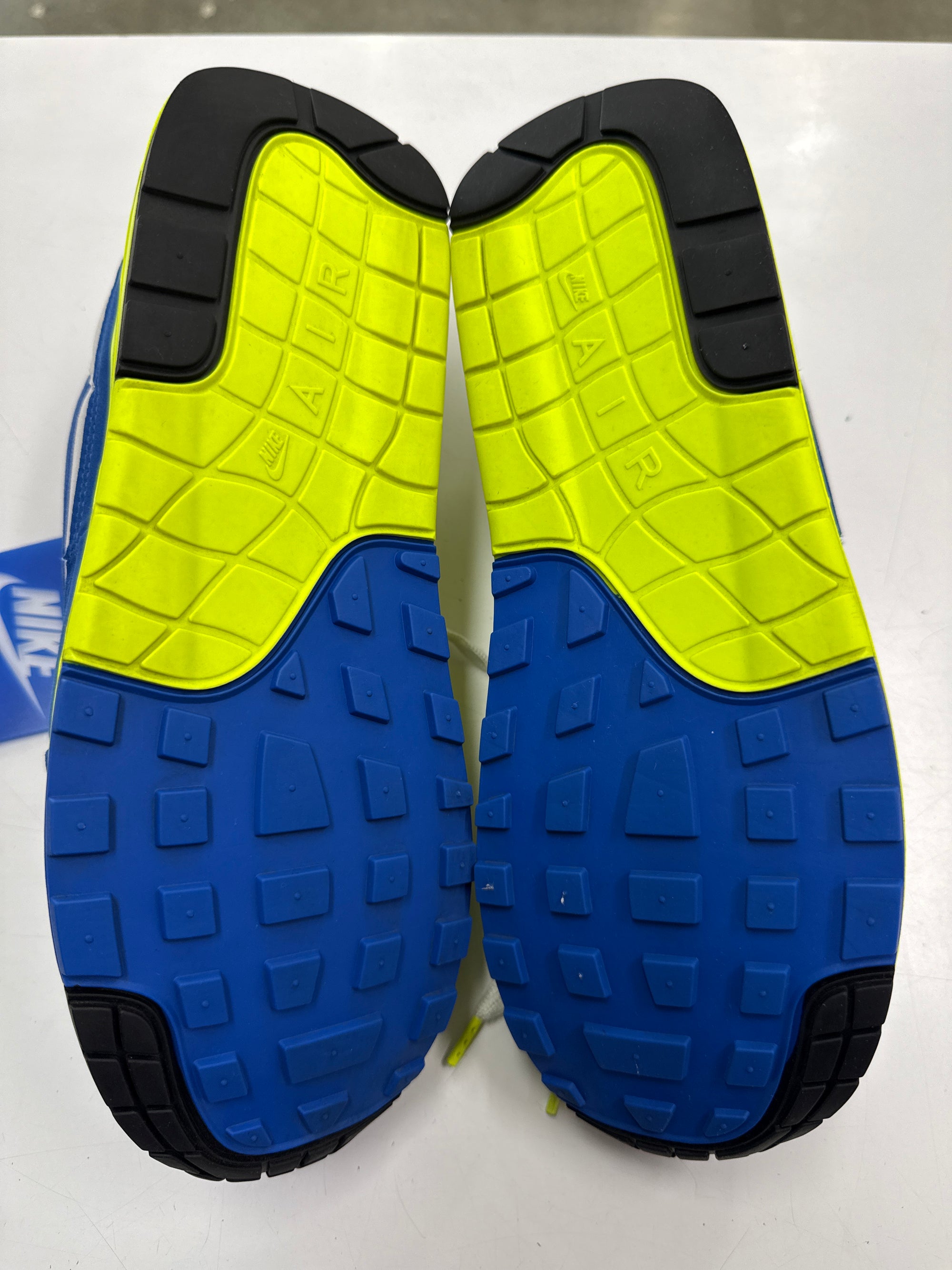 AIR MAX 1 86 OG BIG BUBBLE AIR MAX DAY - SIZE 9 (WORN)