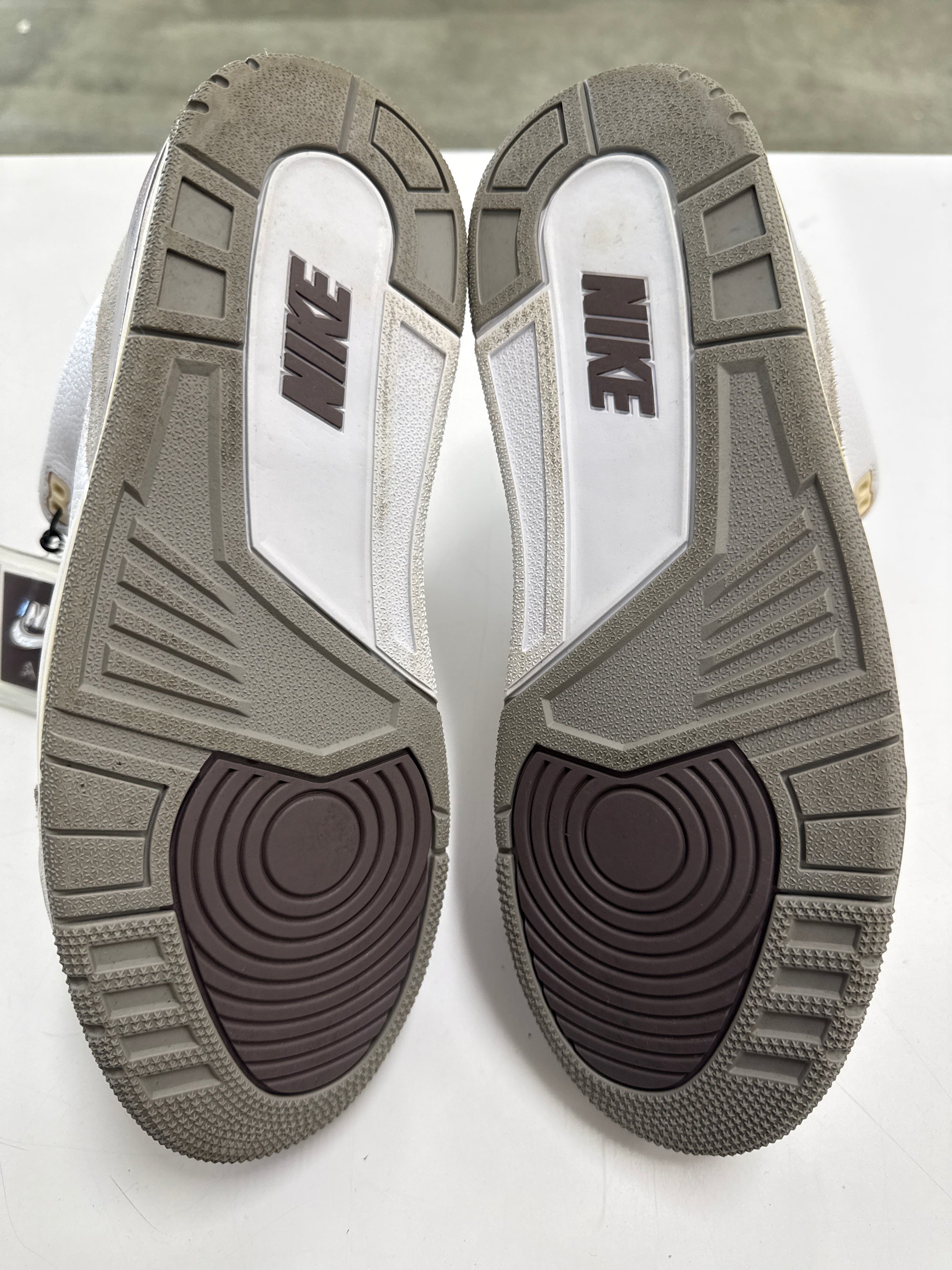 WMNS AIR JORDAN 3 A MA MANIERE WHITE - SIZE W12.5 M11 (WORN)