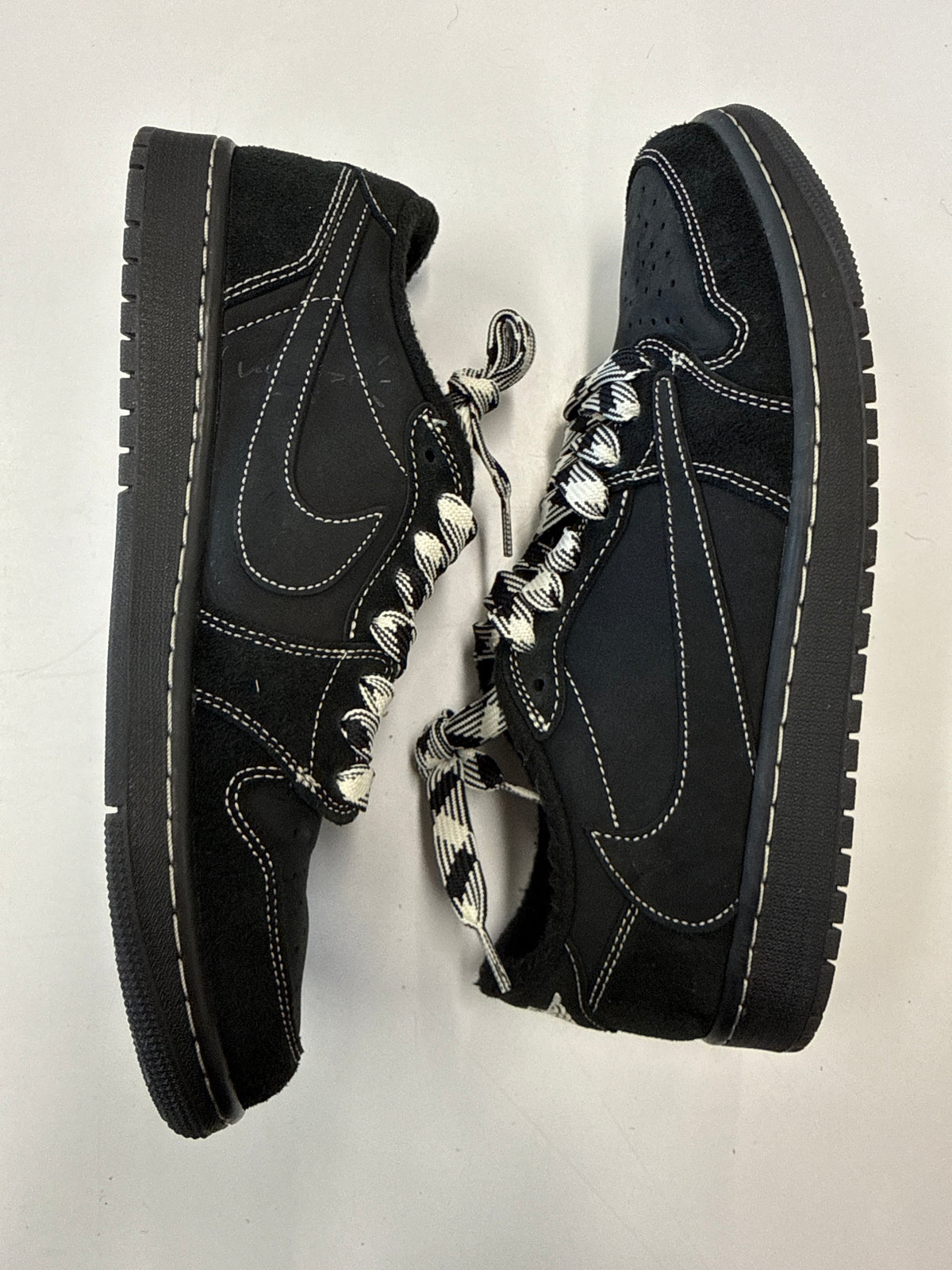 AIR JORDAN 1 LOW TRAVIS SCOTT PHANTOM - SIZE 11 (WORN)