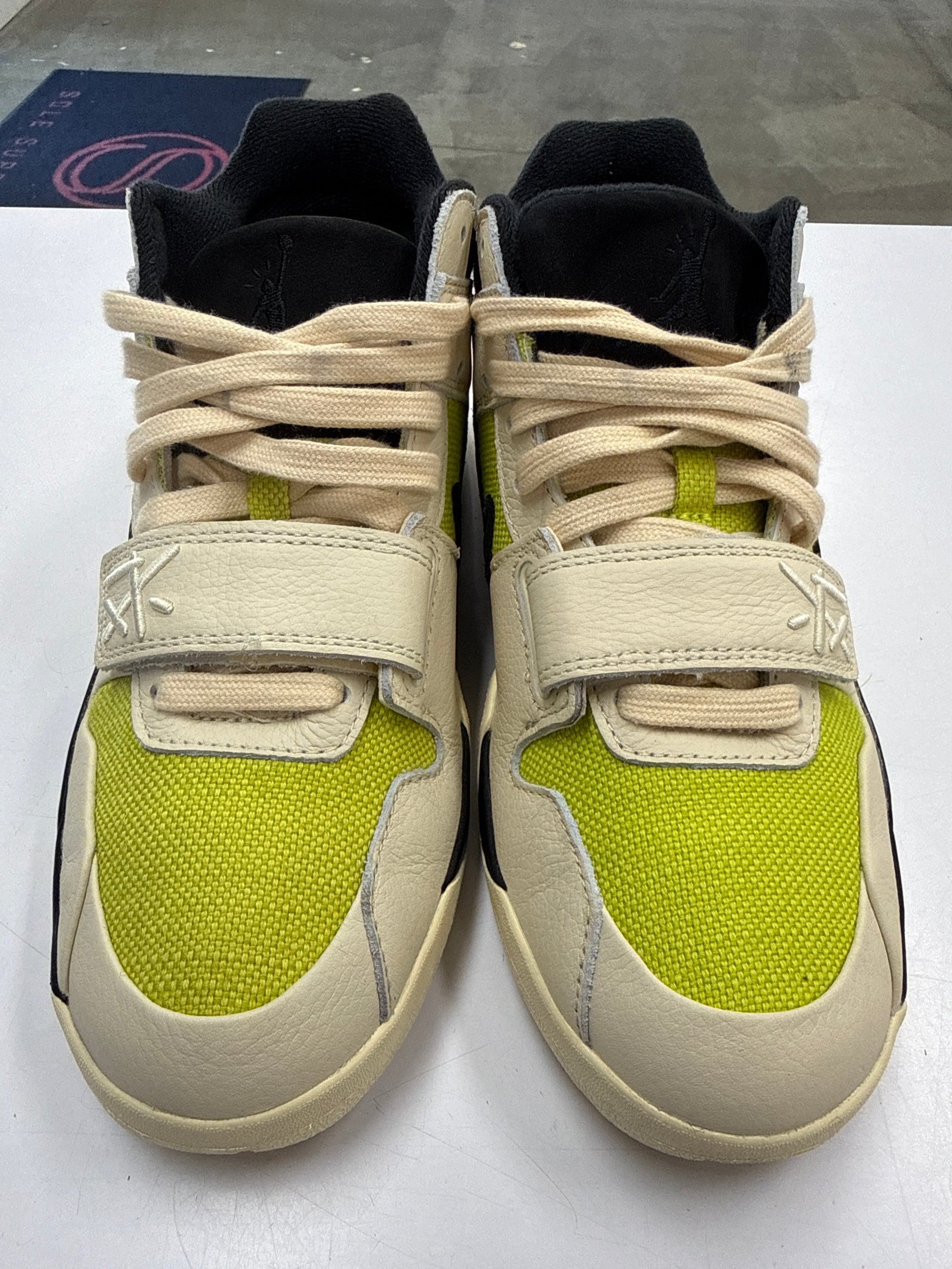JORDAN JUMPMAN JACK TRAVIS SCOTT BRIGHT CACTUS - SIZE 8.5 (WORN)