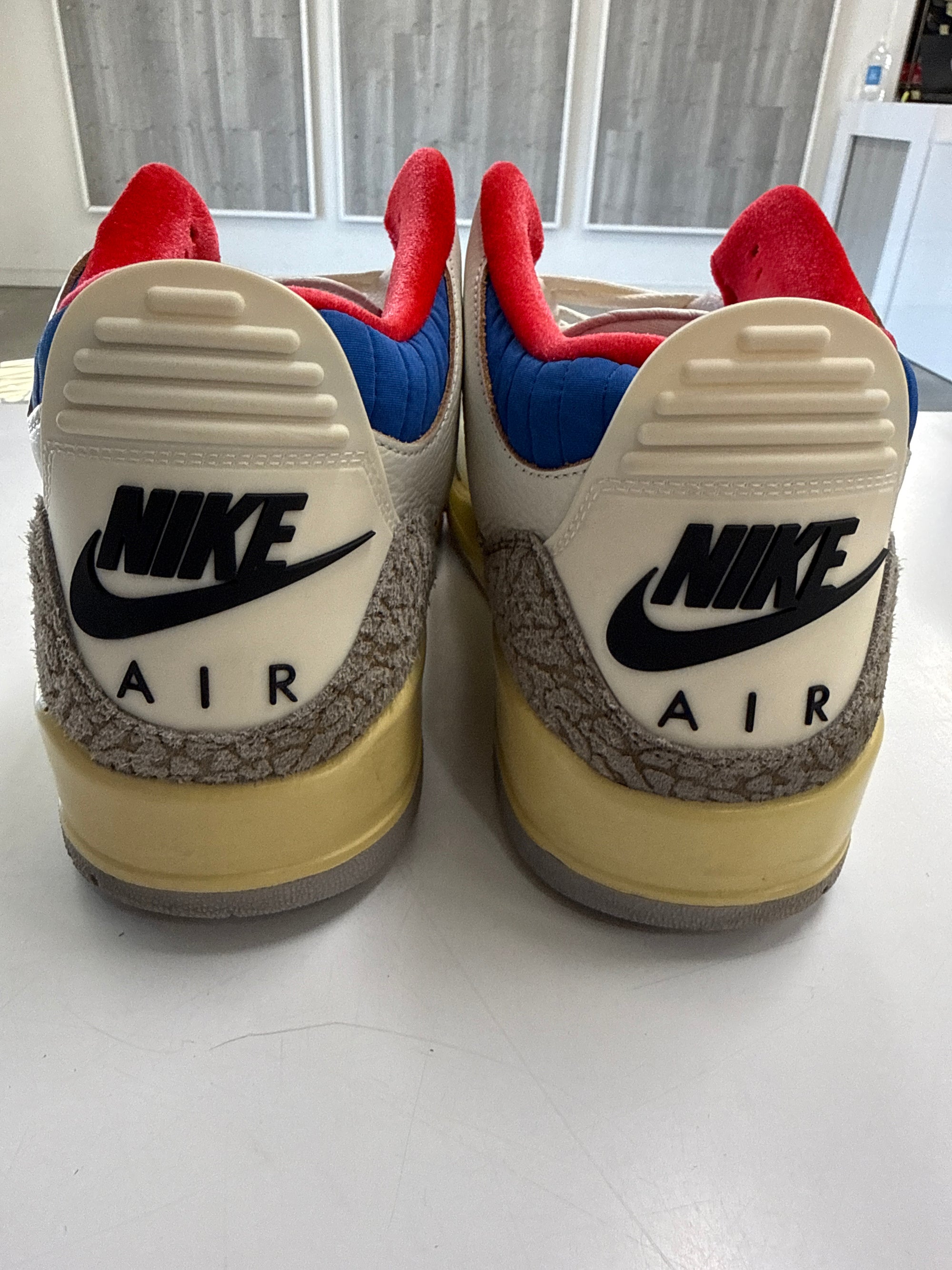 AIR JORDAN 3 SEOUL 2.0 - SIZE 12 (WORN)