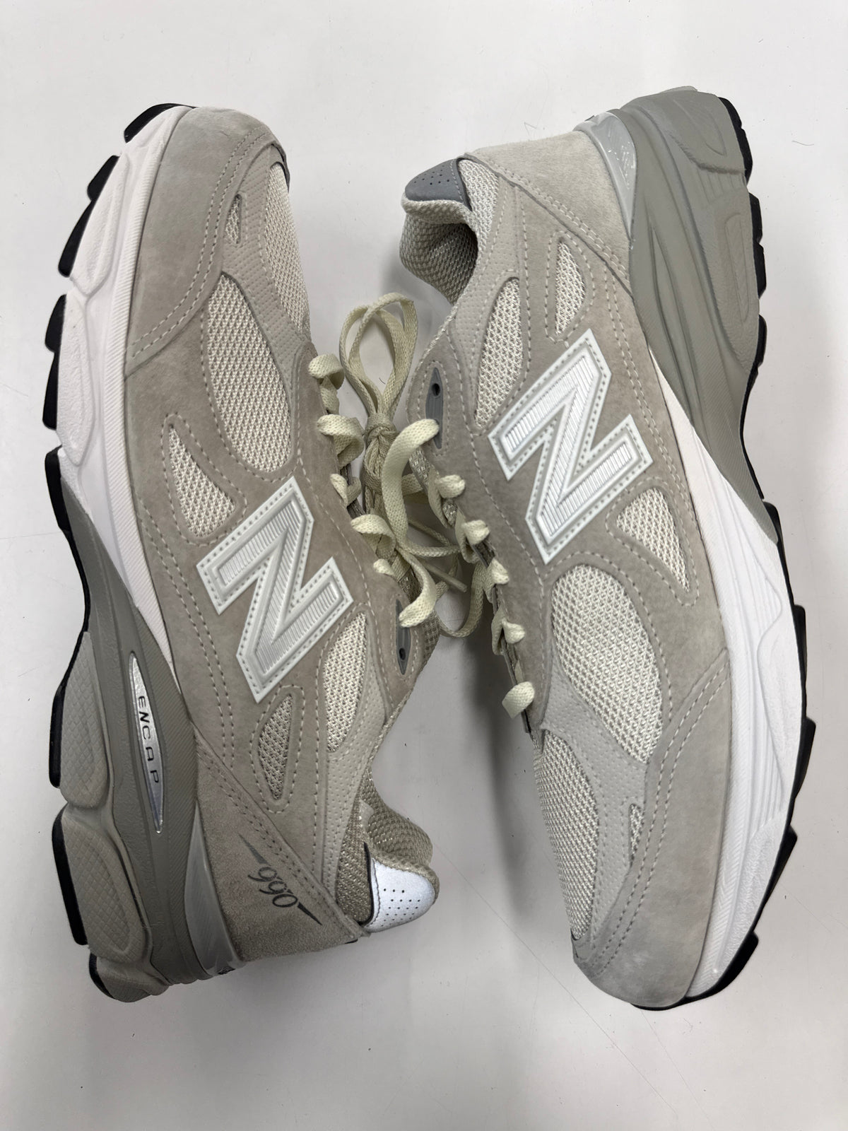 NEW BALANCE 990 KITH HALLOW - SIZE 11 (WORN)