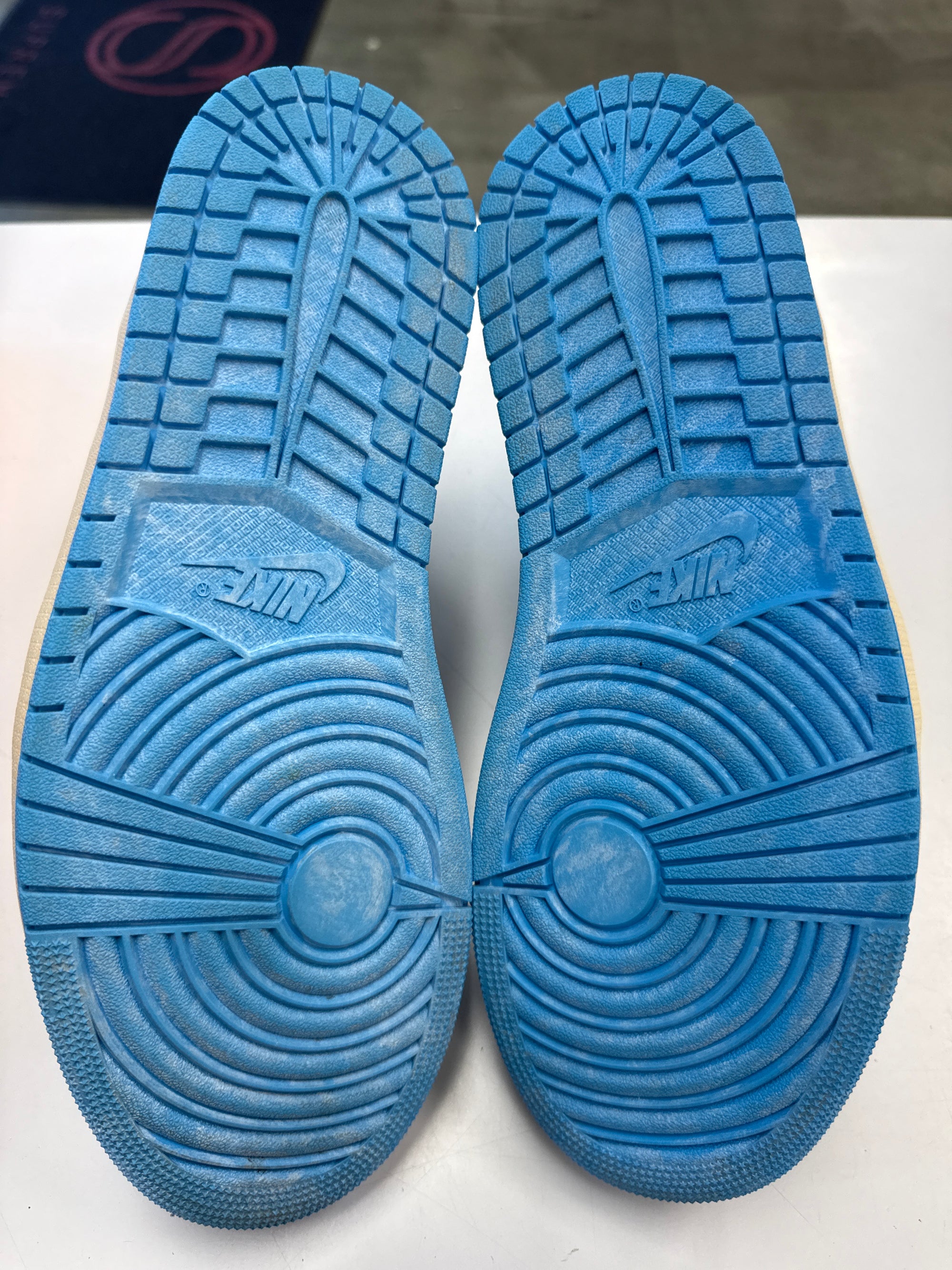 AIR JORDAN 1 HIGH OG UNC REIMAGINED - SIZE 10.5 (WORN)