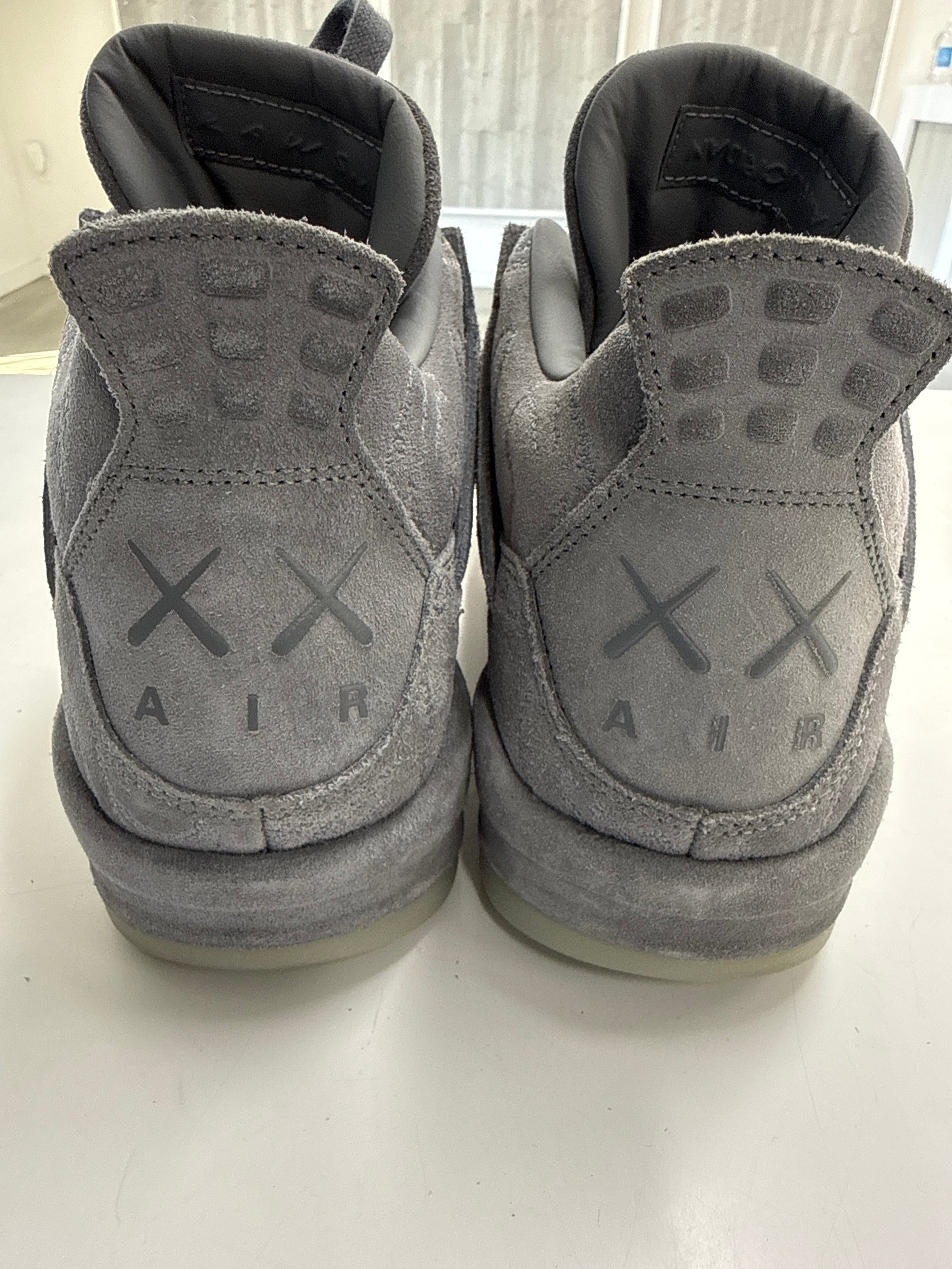 AIR JORDAN 4 KAWS GREY - SIZE 10 (WORN)