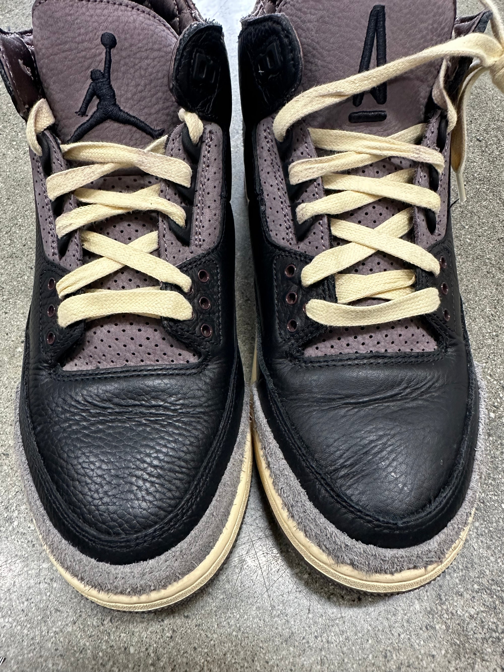 WMNS AIR JORDAN 3 A MA MANIERE WHILE YOU WERE SLEEPING - SIZE W11 M9.5 (WORN)