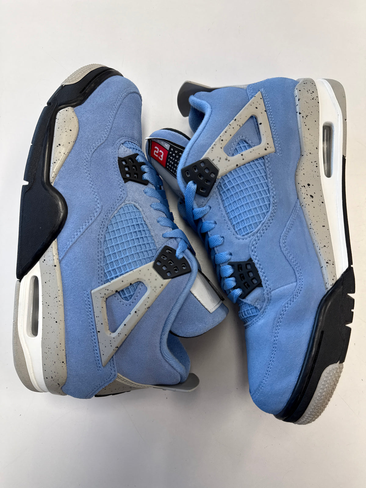 AIR JORDAN 4 UNIVERSITY BLUE - SIZE 9 (WORN)