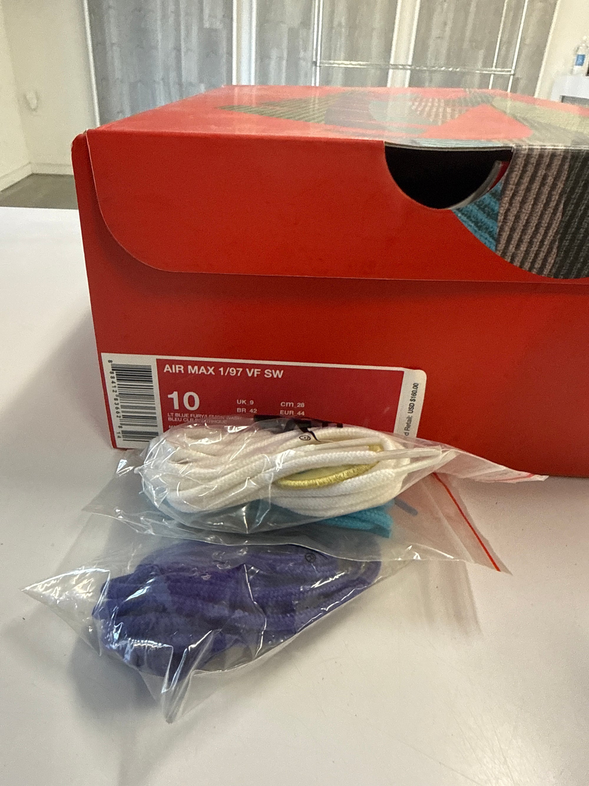 AIR MAX 1/97 SEAN  WOTHERSPOON - SIZE 10 (WORN)