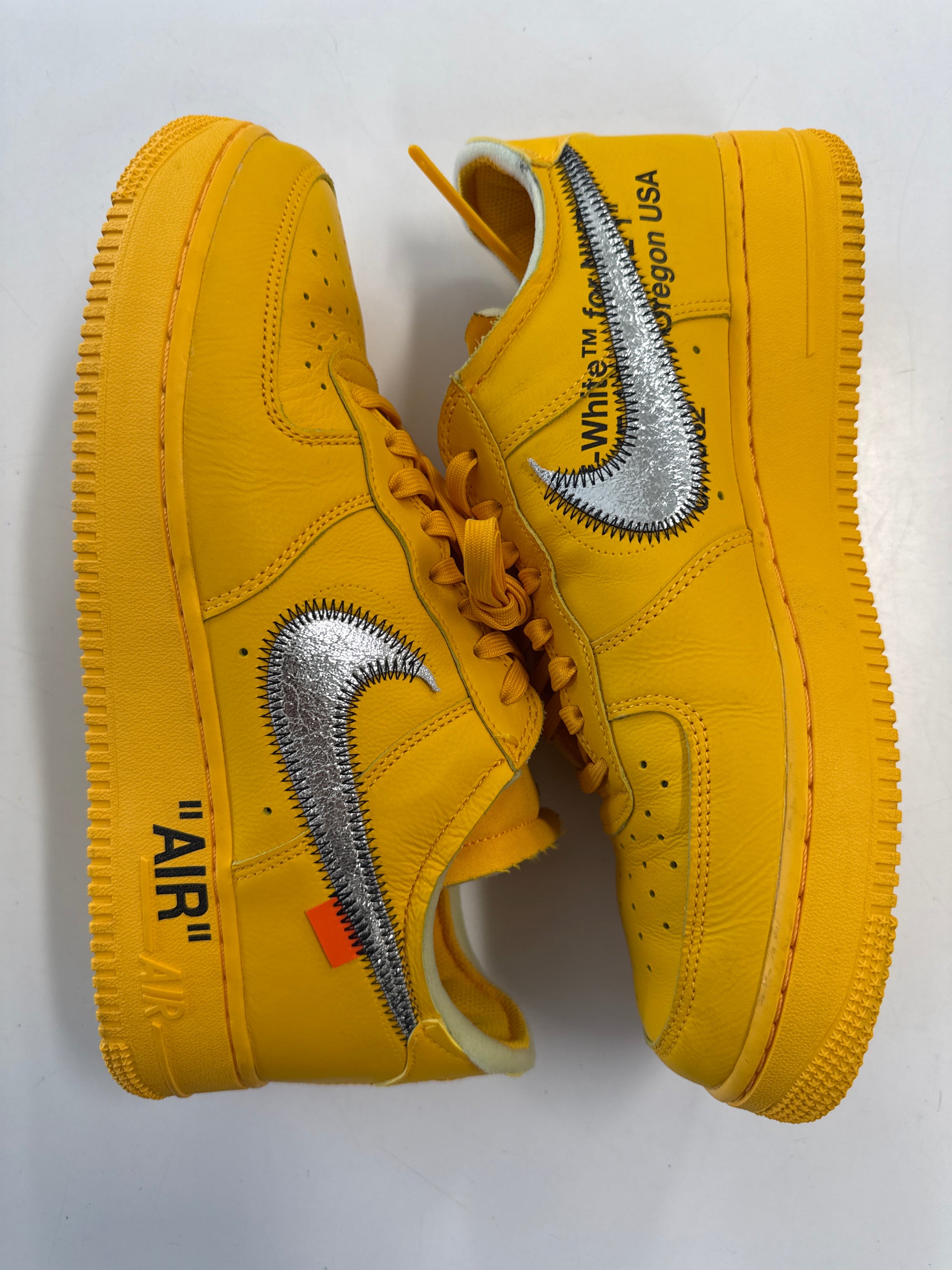 OFF WHITE AIR FORCE 1 LOW UNIVERSITY GOLD - SIZE 9.5 (WORN)