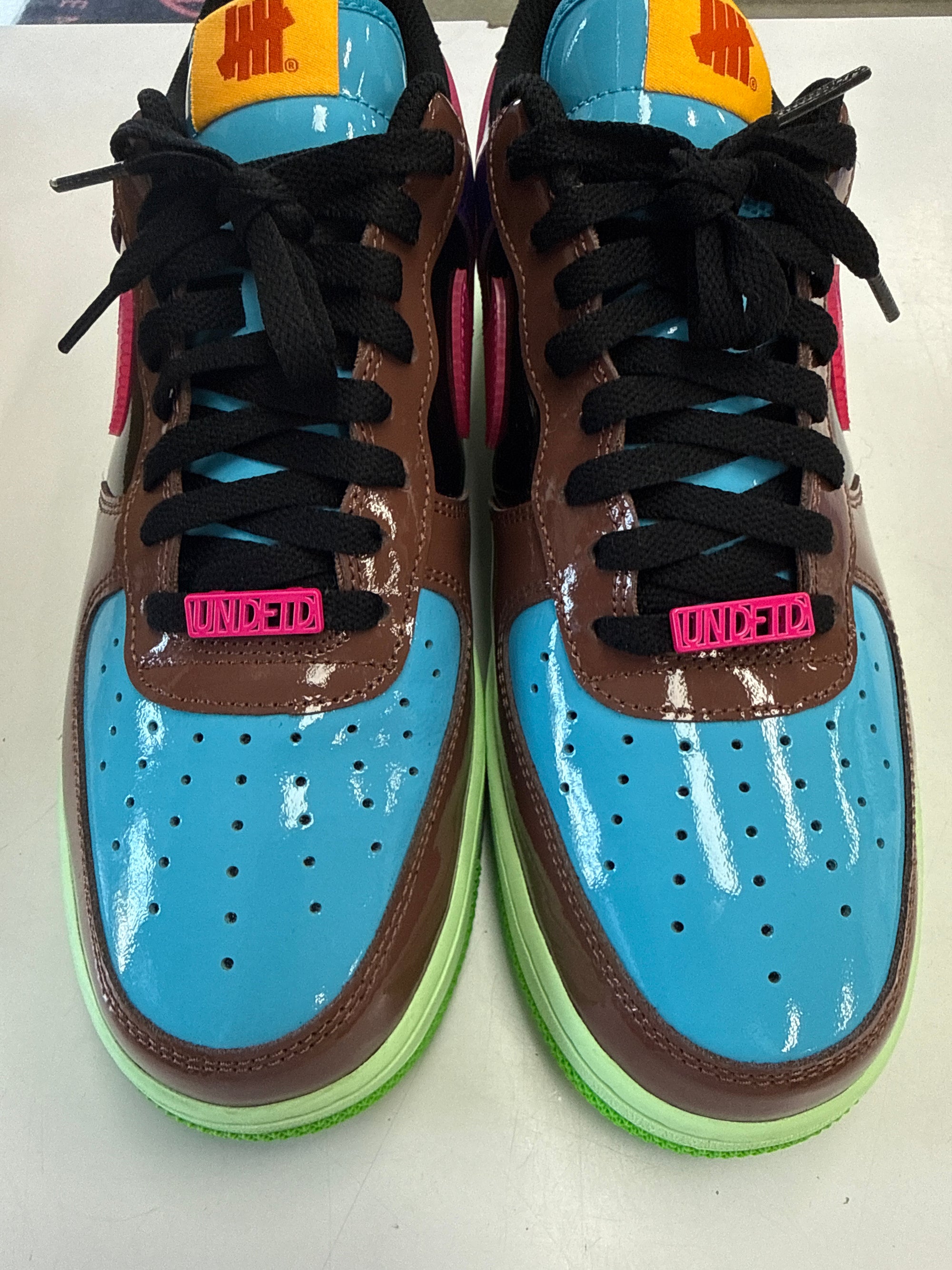 AIR FORCE 1 LOW UNDEFEATED MULTI PATENT - SIZE 10.5 (WORN)
