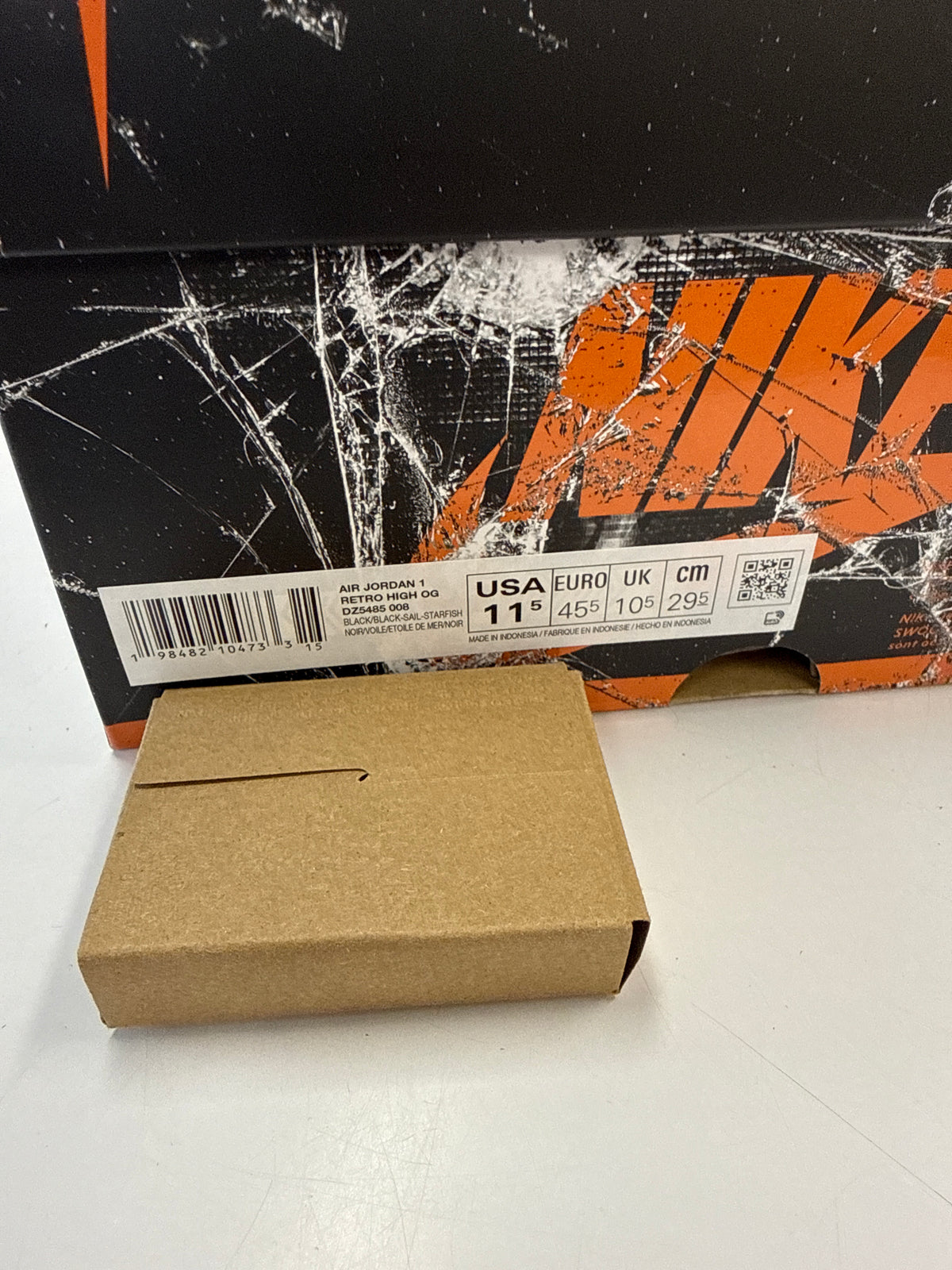 AIR JORDAN 1 HIGH SHATTERED BACKBOARD 2025 - SIZE 11.5 (WORN)