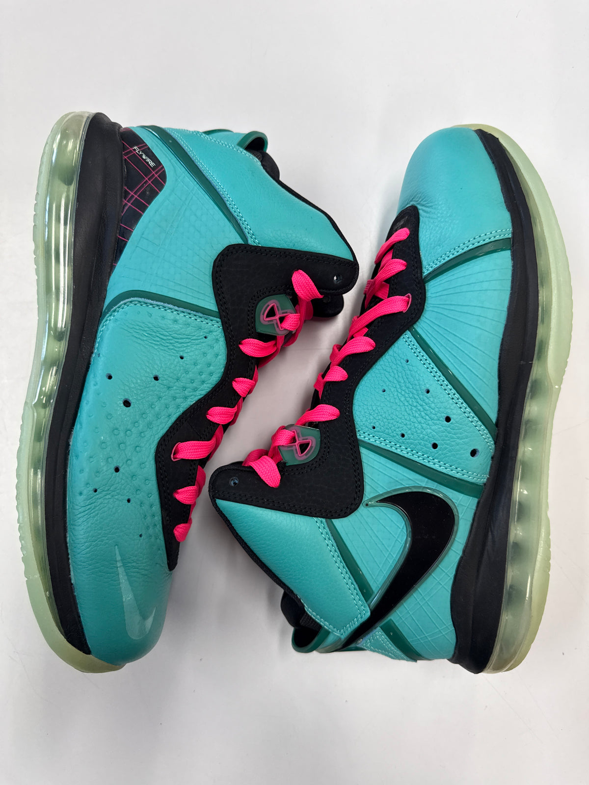LEBRON 8 SOUTH BEACH 2021 - SIZE 10 (WORN)