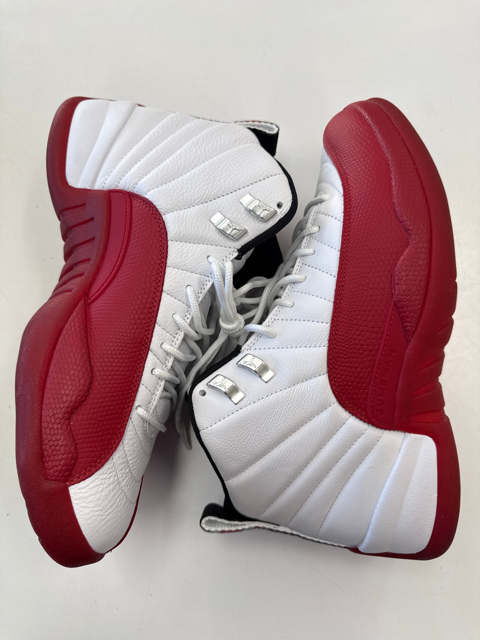 AIR JORDAN 12 CHERRY 2023 - SIZE 9.5 (WORN)