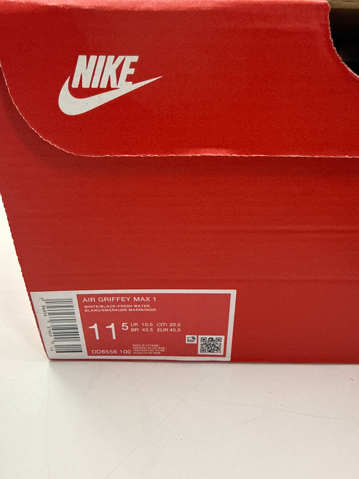 AIR GRIFFEY MAX 1 WHITE FRESHWATER 2021 - SIZE 11.5 (WORN)