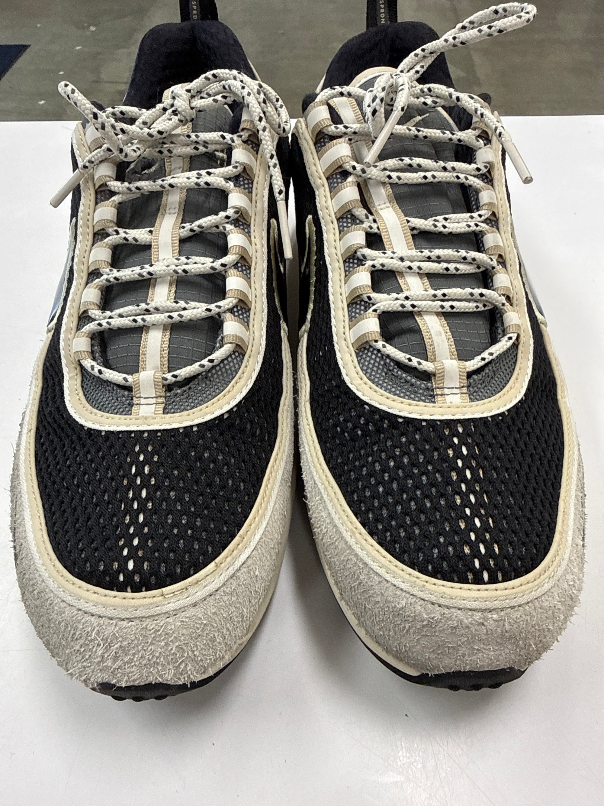 AIR ZOOM SPIRIDON - SIZE 11 (WORN)