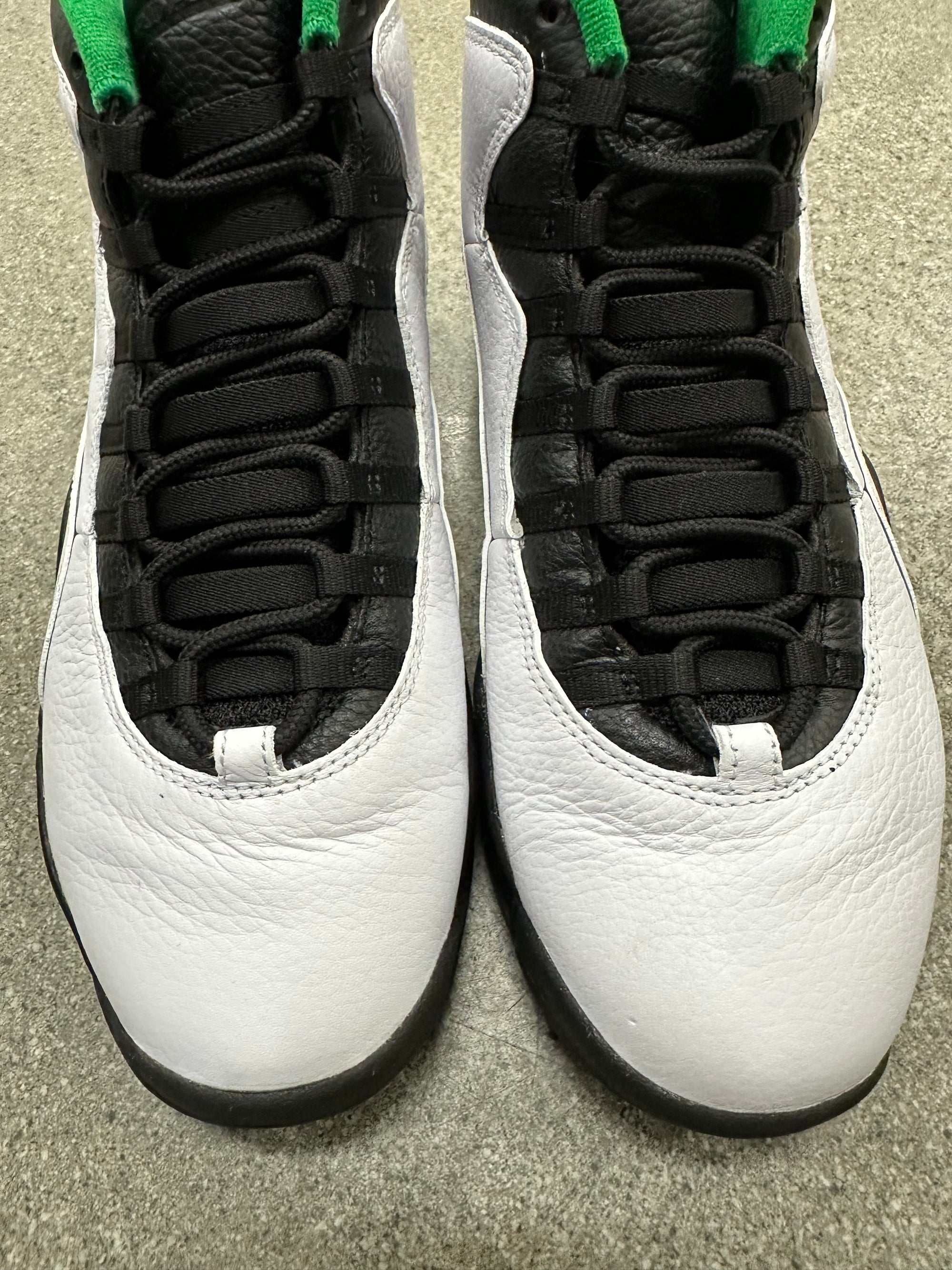 AIR JORDAN 10 SEATTLE - SIZE 10 (WORN)