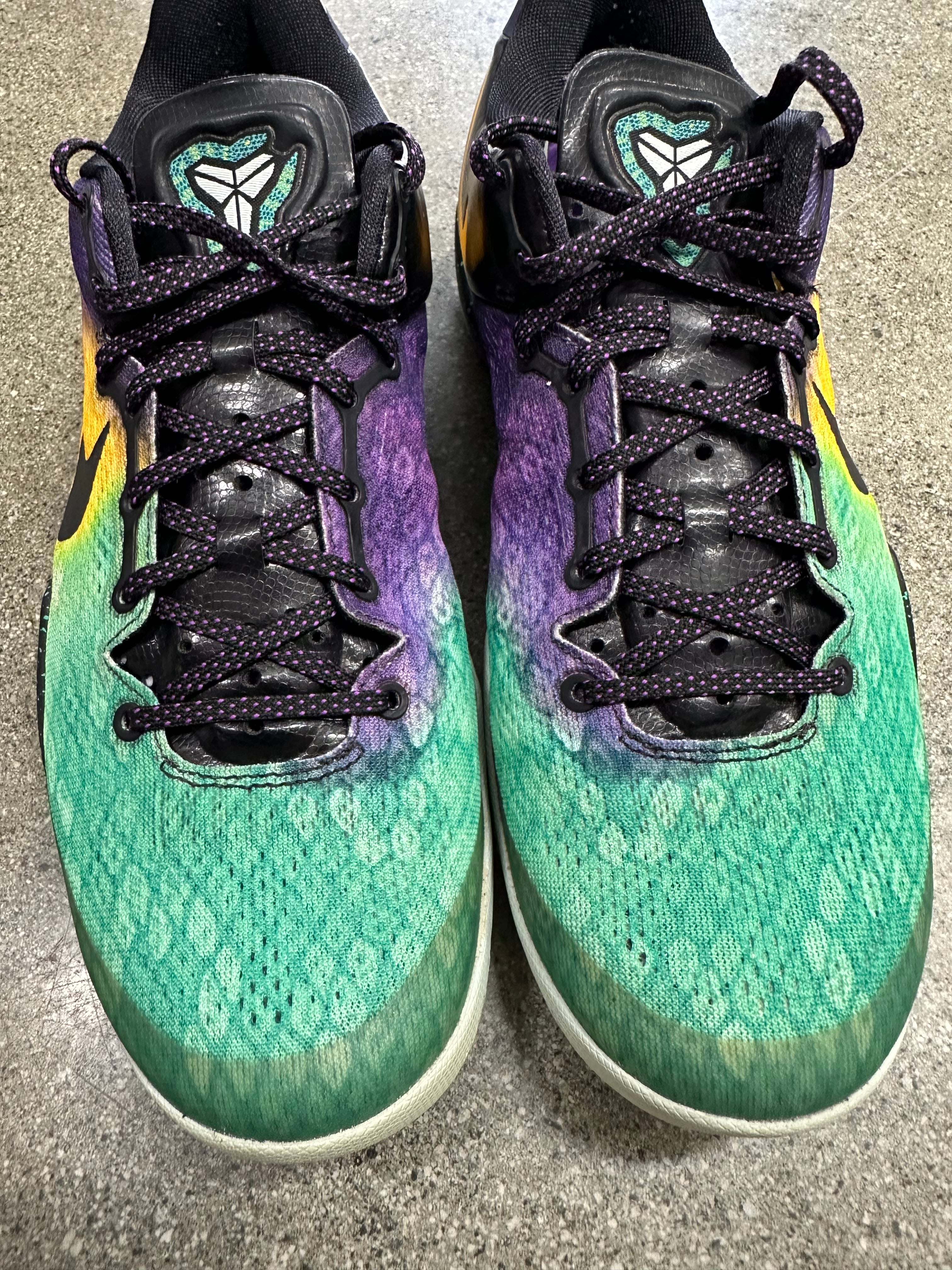 【kobe plants】 NIKE KOBE 8 PIT VIPER PURPLE DYNASTY-GREEN SIZE 5.5Y WOMENS
