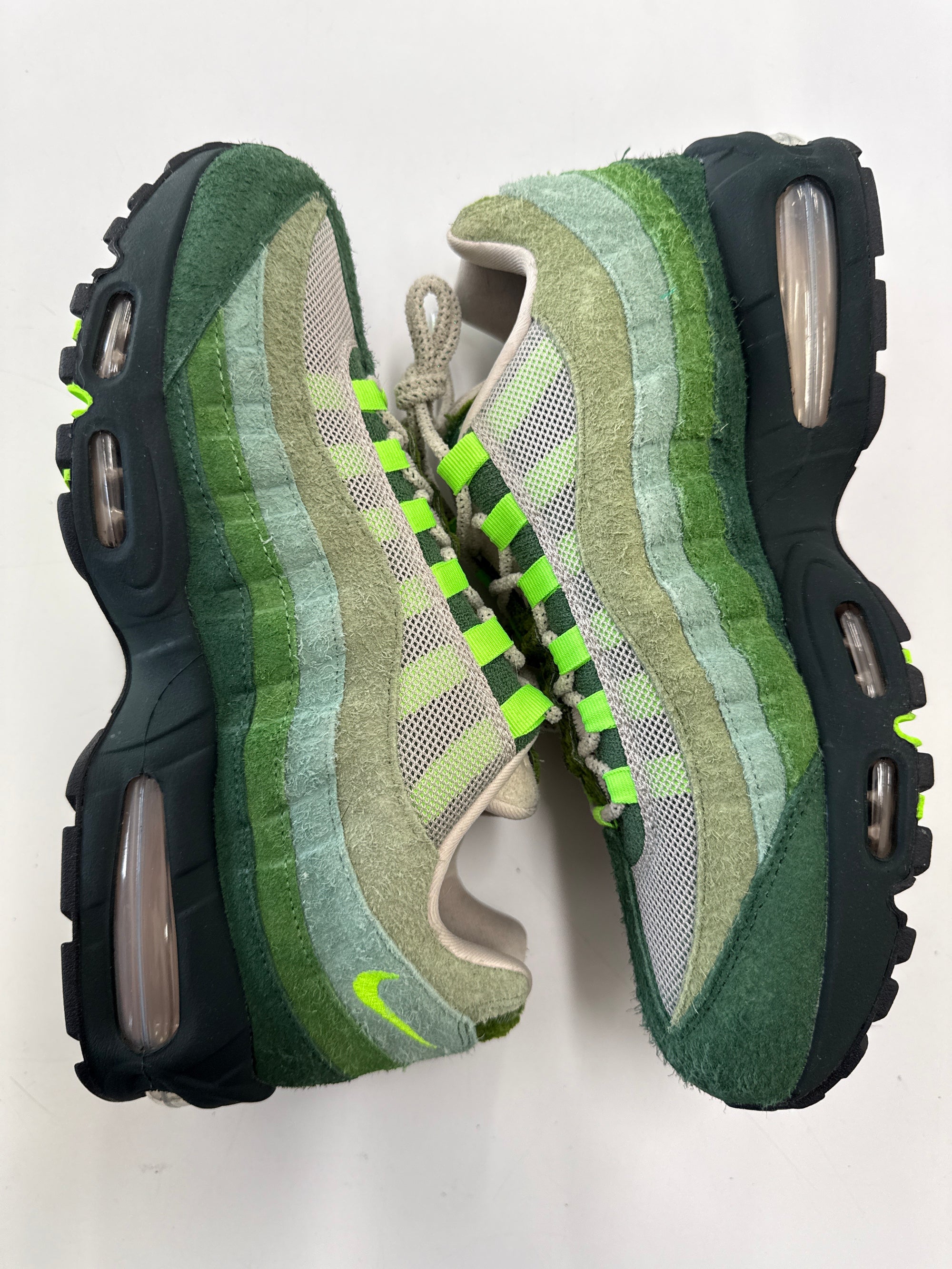 AIR MAX 95 BIG BUBBLE DUCKS OF A FEATHER OREGON DUCKS THE WOODS - SIZE 10.5 (WORN)