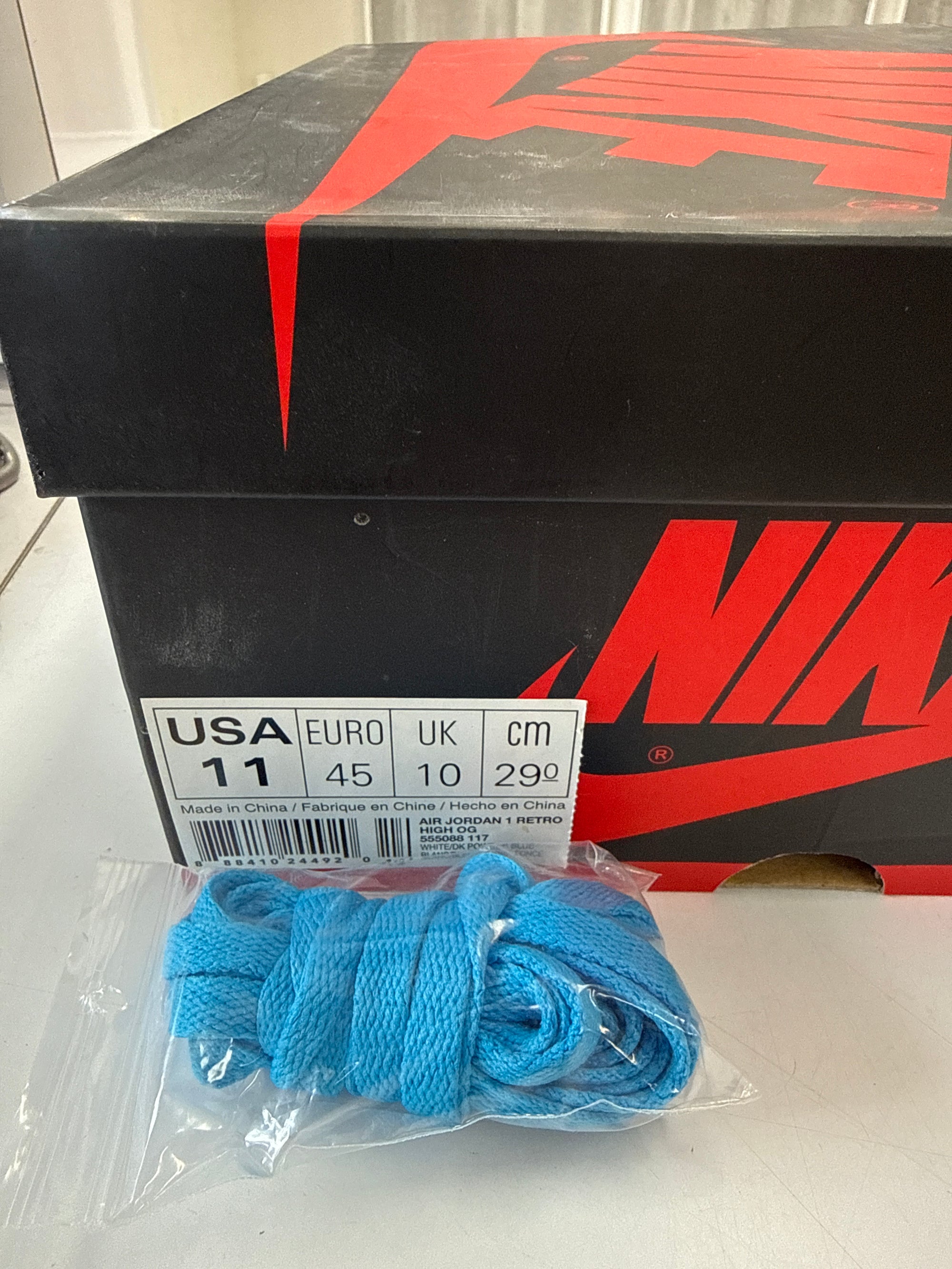AIR JORDAN 1 HIGH UNC - SIZE 11 (WORN)