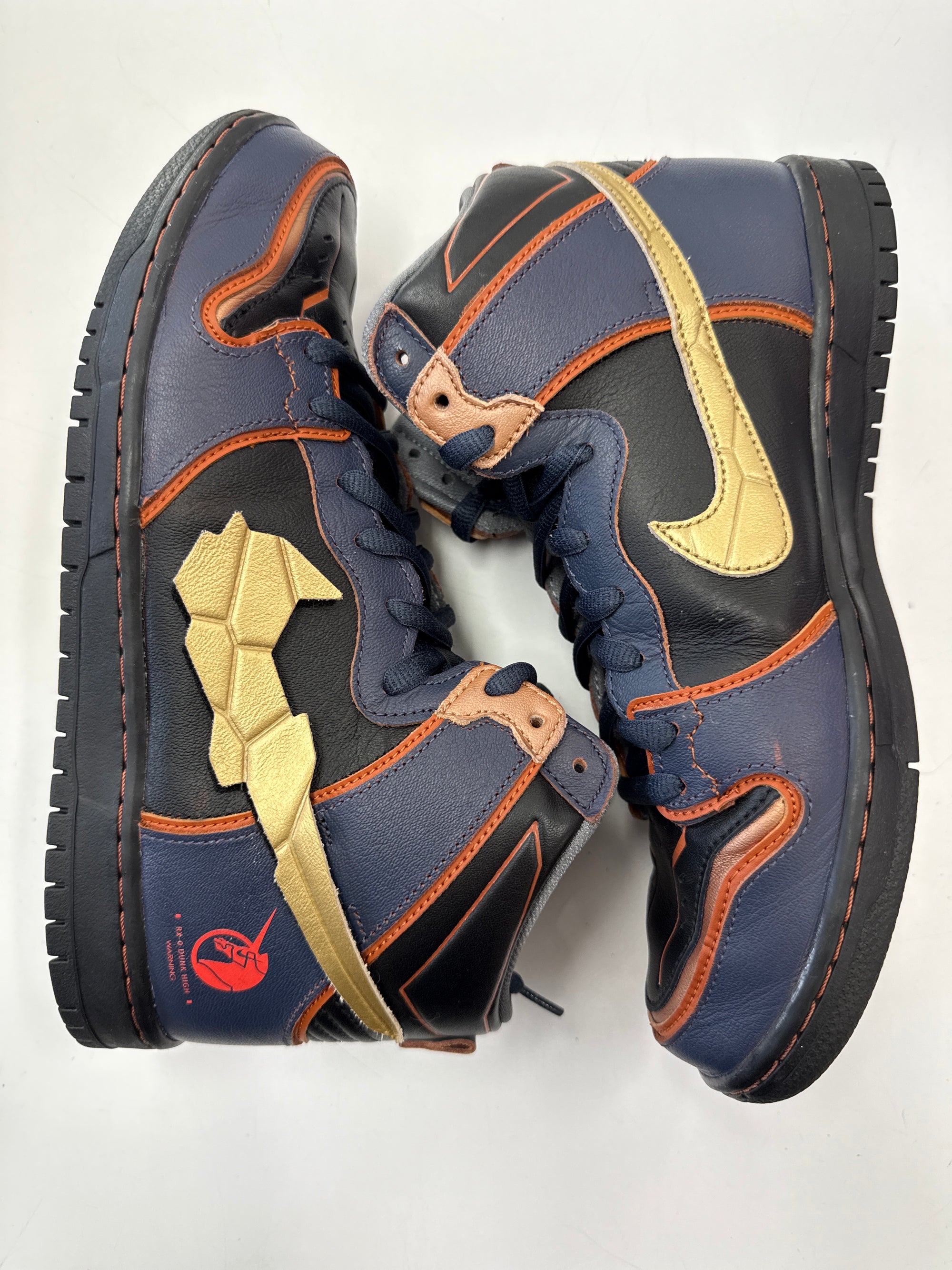 SB DUNK HIGH PRO QS GUNDAM BANSHEE - SIZE 10.5 (WORN)