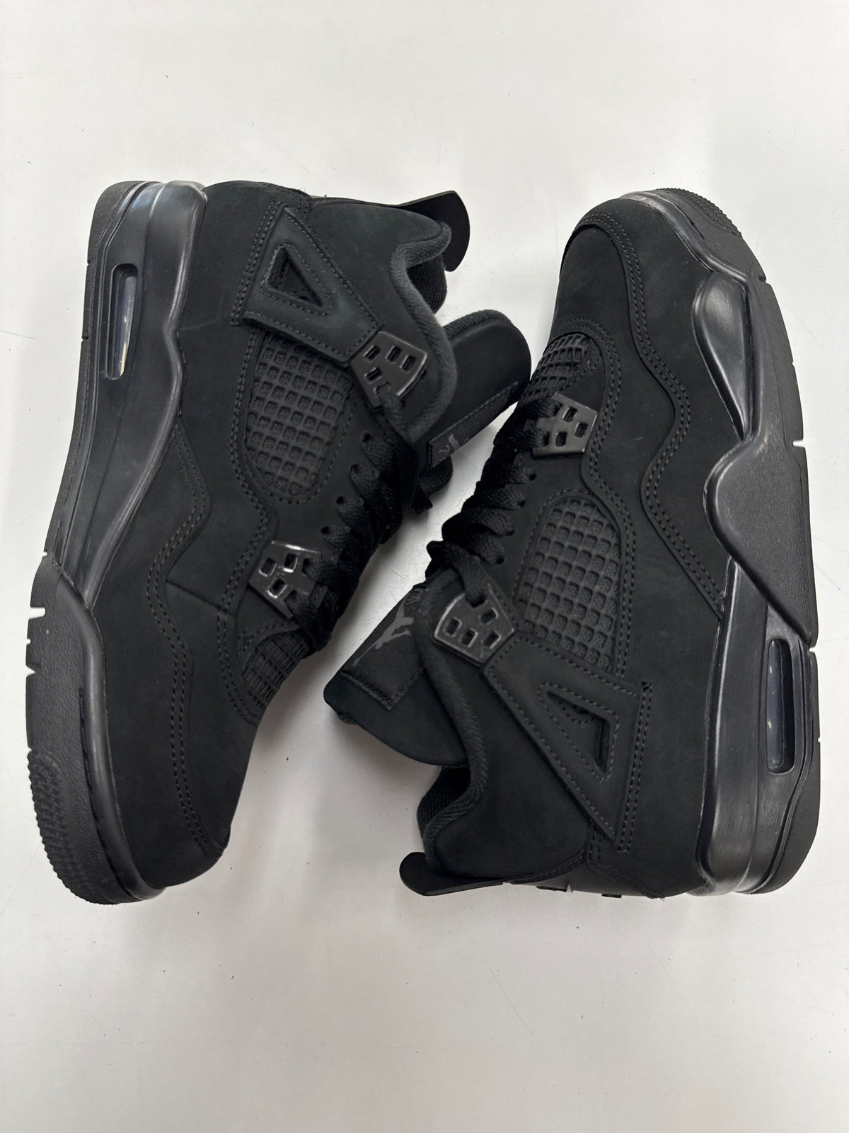AIR JORDAN 4 GS BLACK CAT 4 2025 - SIZE 6.5Y (WORN)