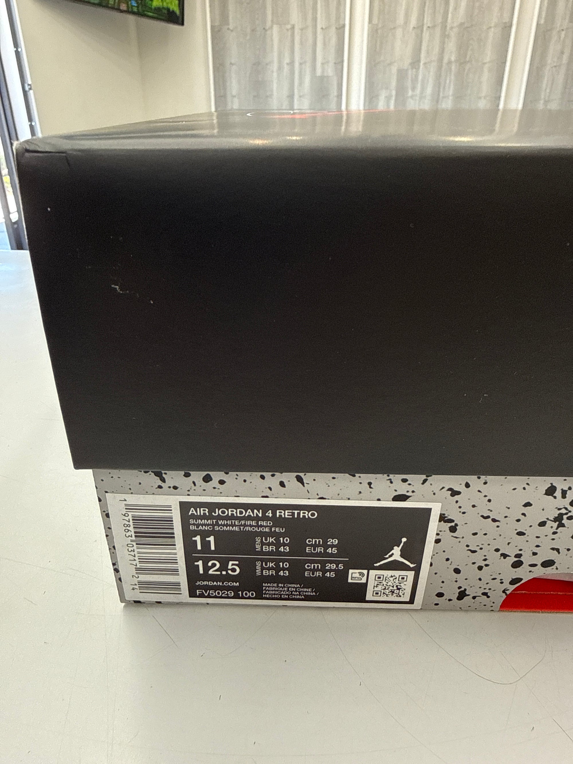 AIR JORDAN 4 WHITE CEMENT 2025 - SIZE 11 (WORN) - SUPER CLEAN