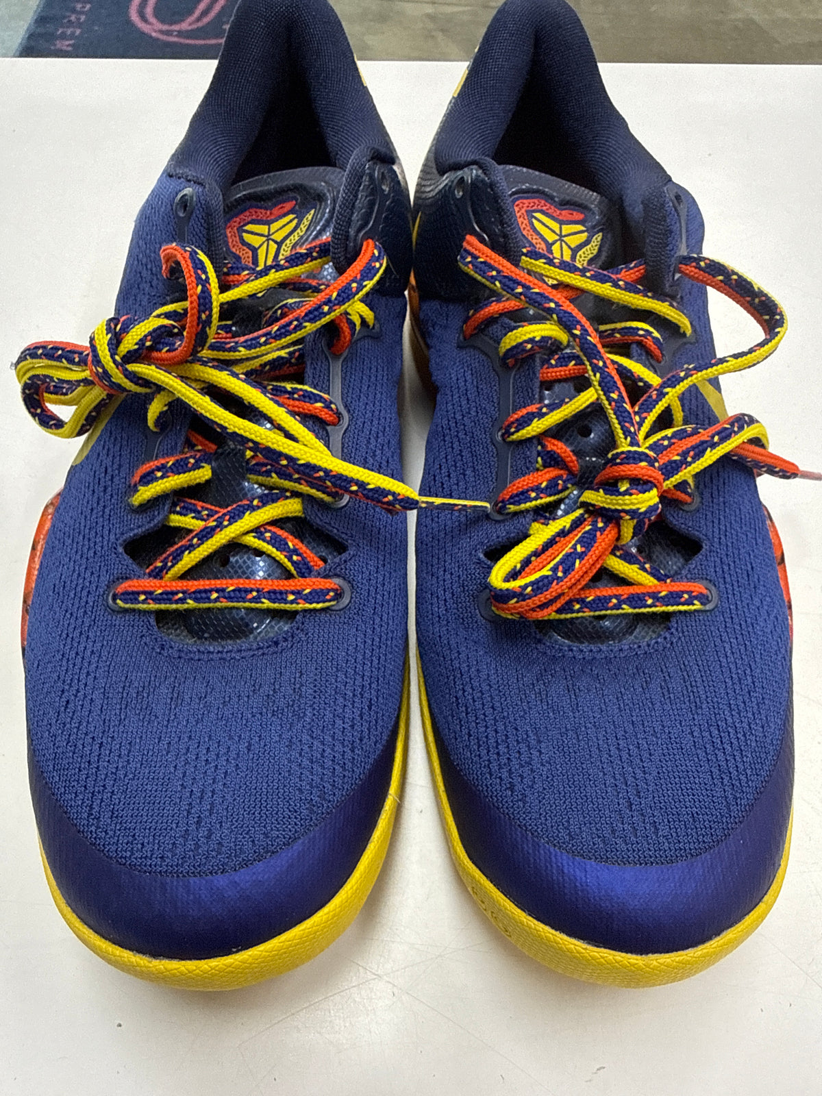 KOBE 8 BARCELONA TIGER - SIZE 9 (WORN)