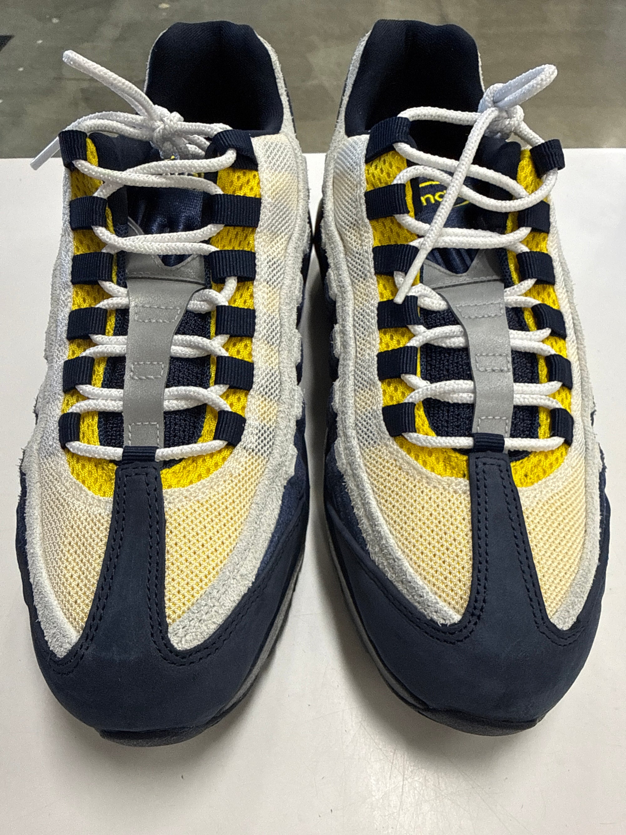 AIR MAX 95 SB ERIC KOSTON OBSIDIAN SPEED YELLOW - SIZE 10.5 (WORN)