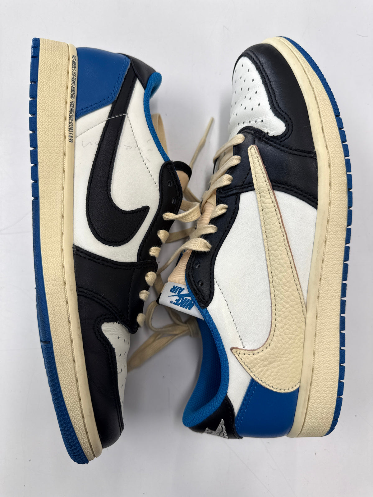 AIR JORDAN 1 LOW TRAVIS SCOTT FRAGMENT - SIZE 8 (WORN)