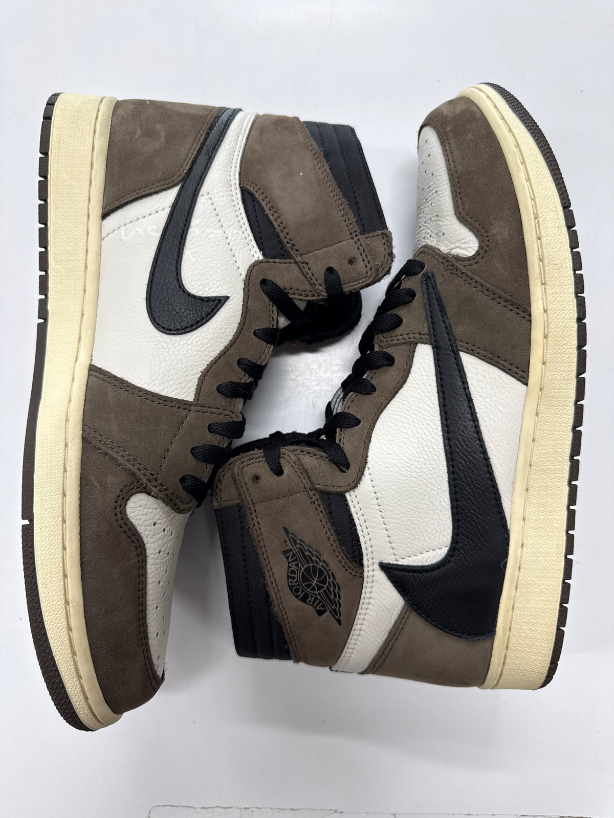 AIR JORDAN 1 HIGH TRAVIS SCOTT MOCHA - SIZE 12 (WORN) - SUPER CLEAN