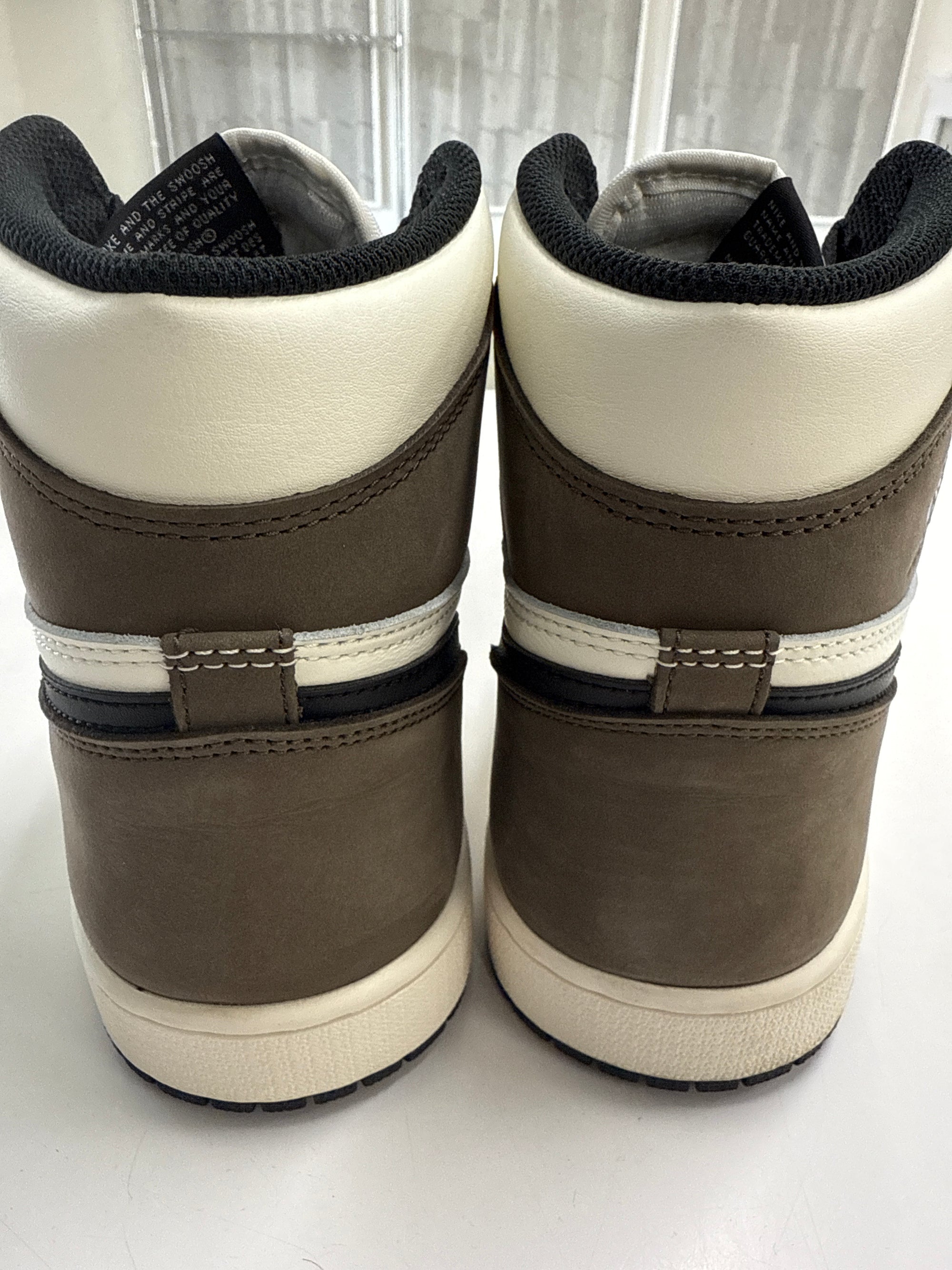 AIR JORDAN 1 HIGH DARK MOCHA - SIZE 11 (WORN) - SUPER CLEAN