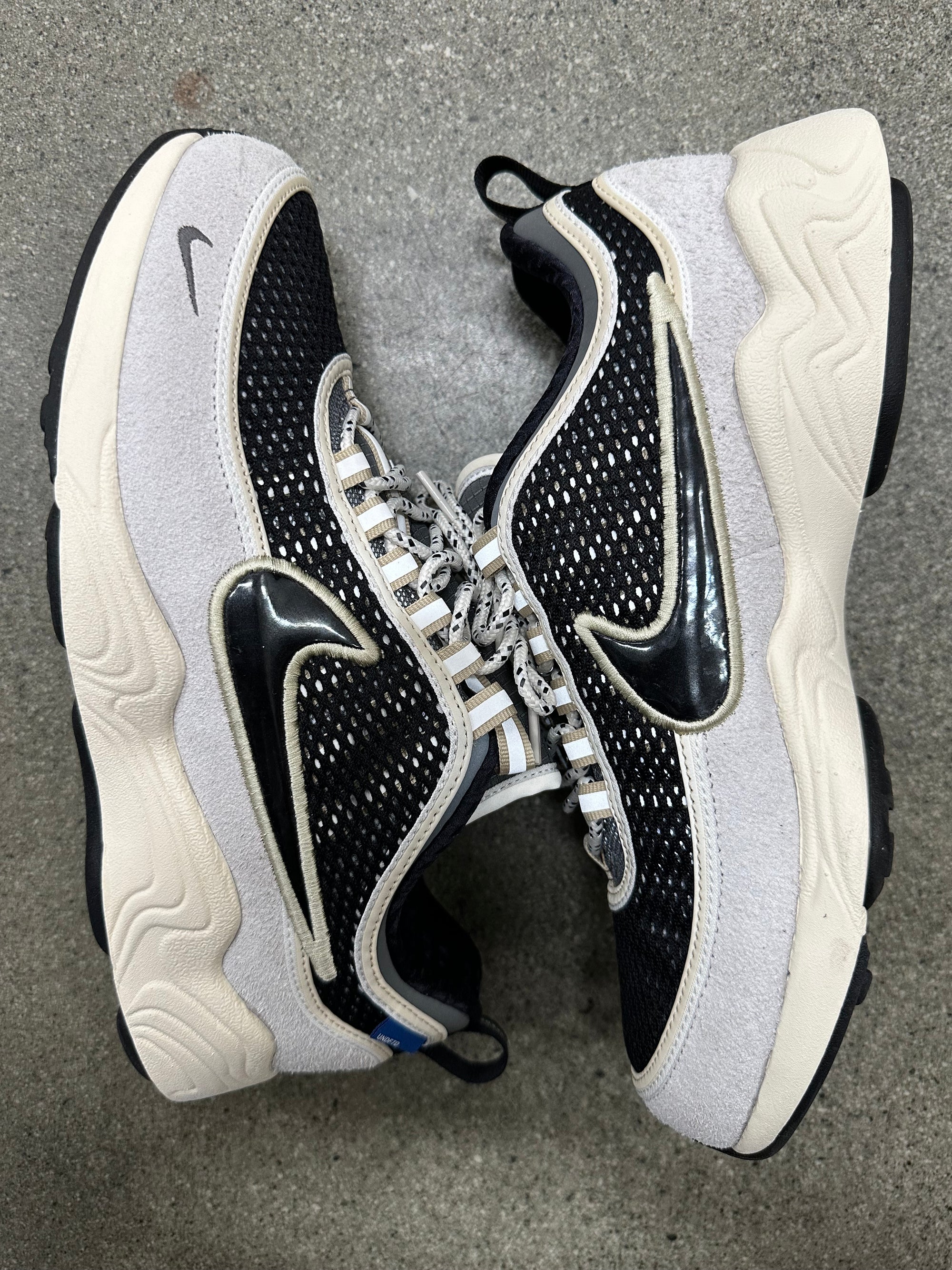 AIR ZOOM SPIRIDON PHANTOM - SIZE 8.5 (WORN)