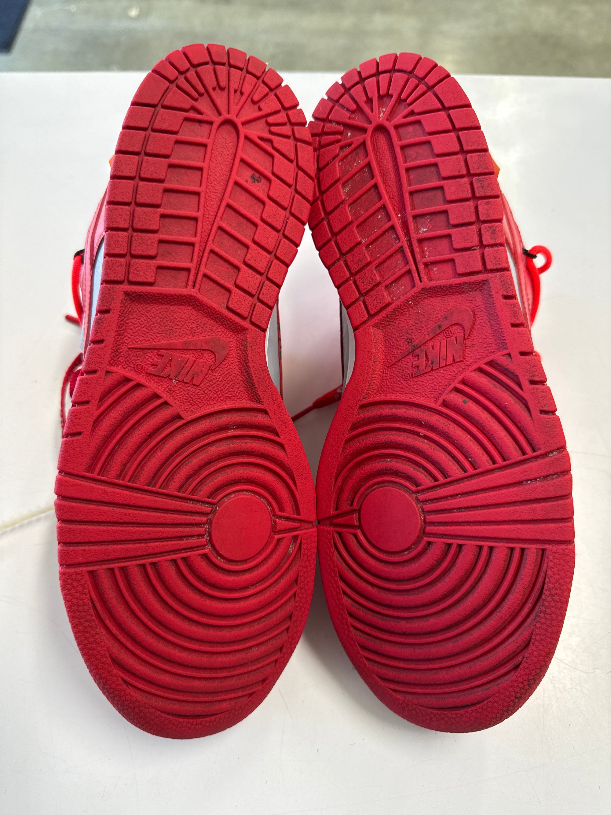 OFF WHITE DUNK LOW UNIVERSITY RED - SIZE 8.5 (WORN)