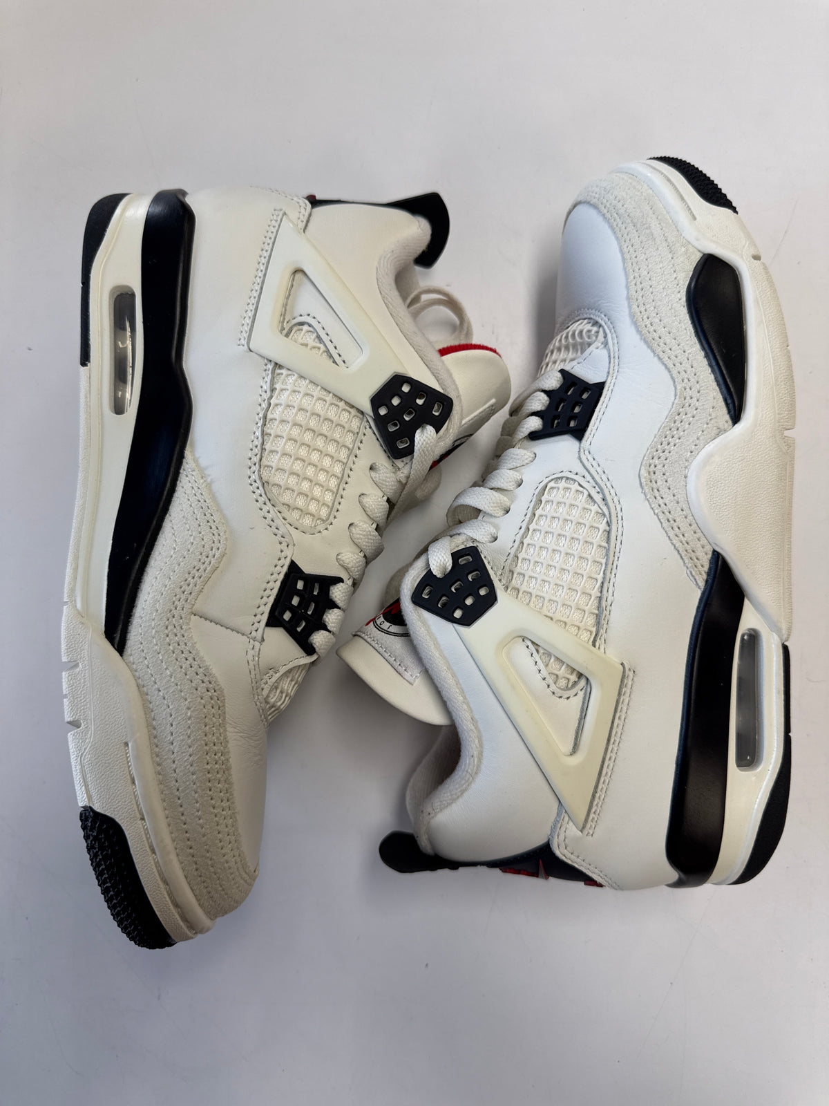 AIR JORDAN 4 FLIGHT CLUB - SIZE 8 (WORN) - SMOKE SMELL