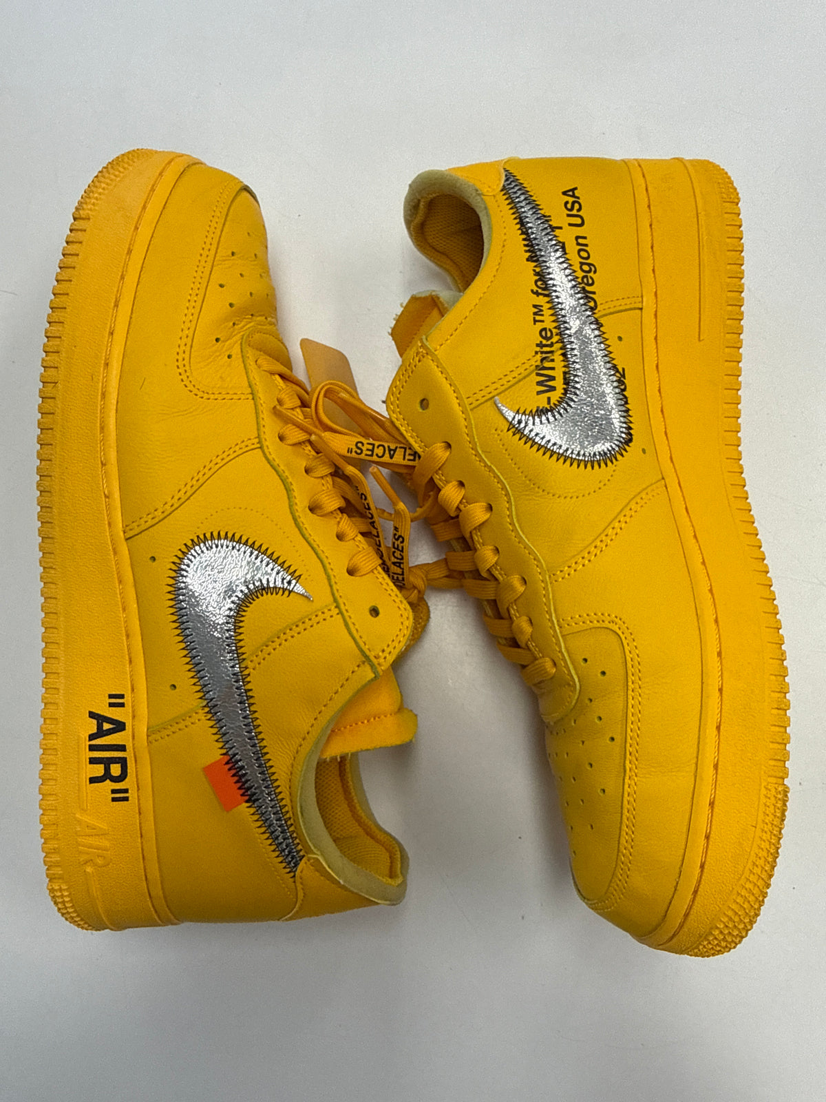 OFF WHITE AIR FORCE 1 LOW UNIVERSITY GOLD - SIZE 11 (WORN)