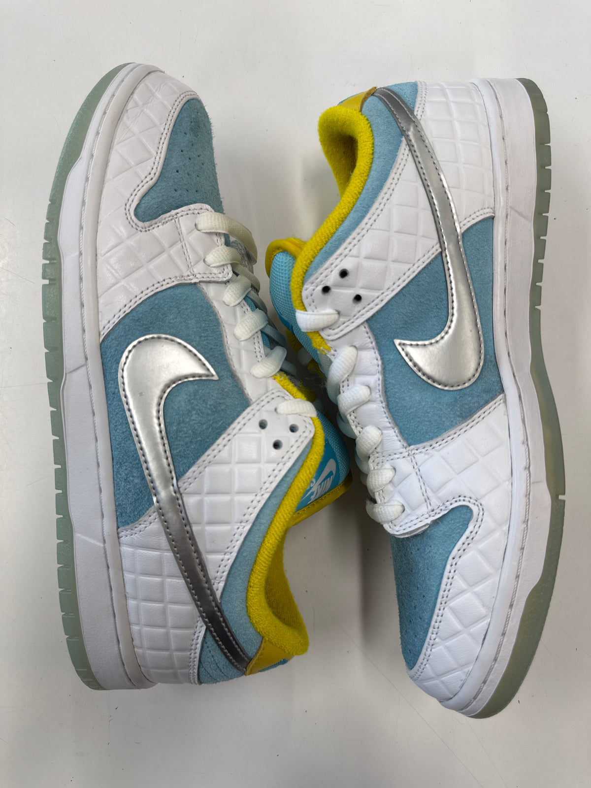 SB DUNK LOW FTC LAGOON PULSE - SIZE 11 (WORN)